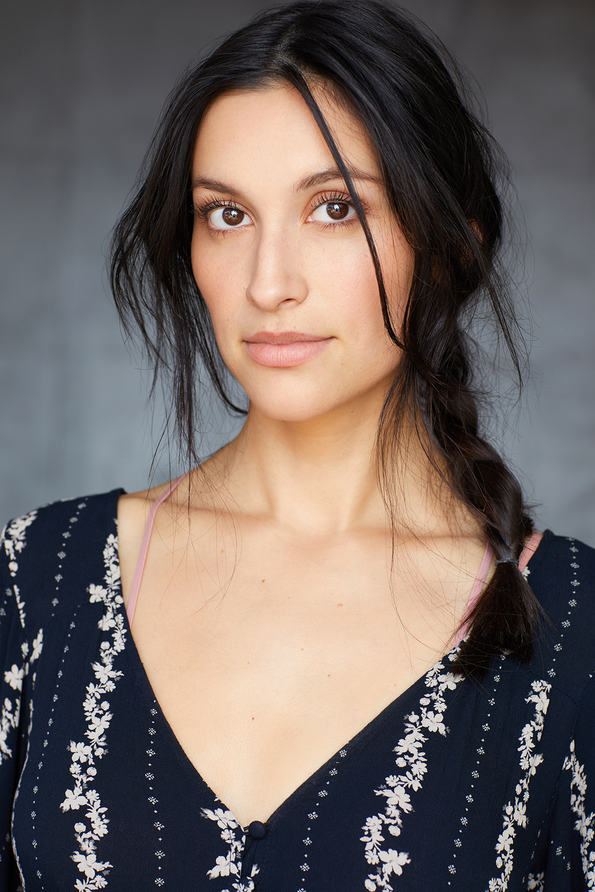 actor Jess DelVizo large photo