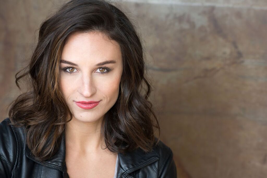 actor Tess Porter large photo