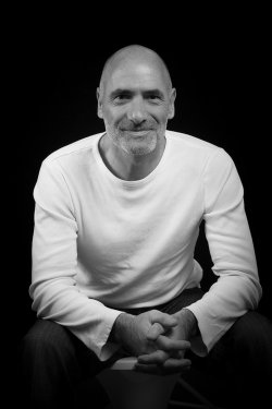 actor David P Perlmutter large photo