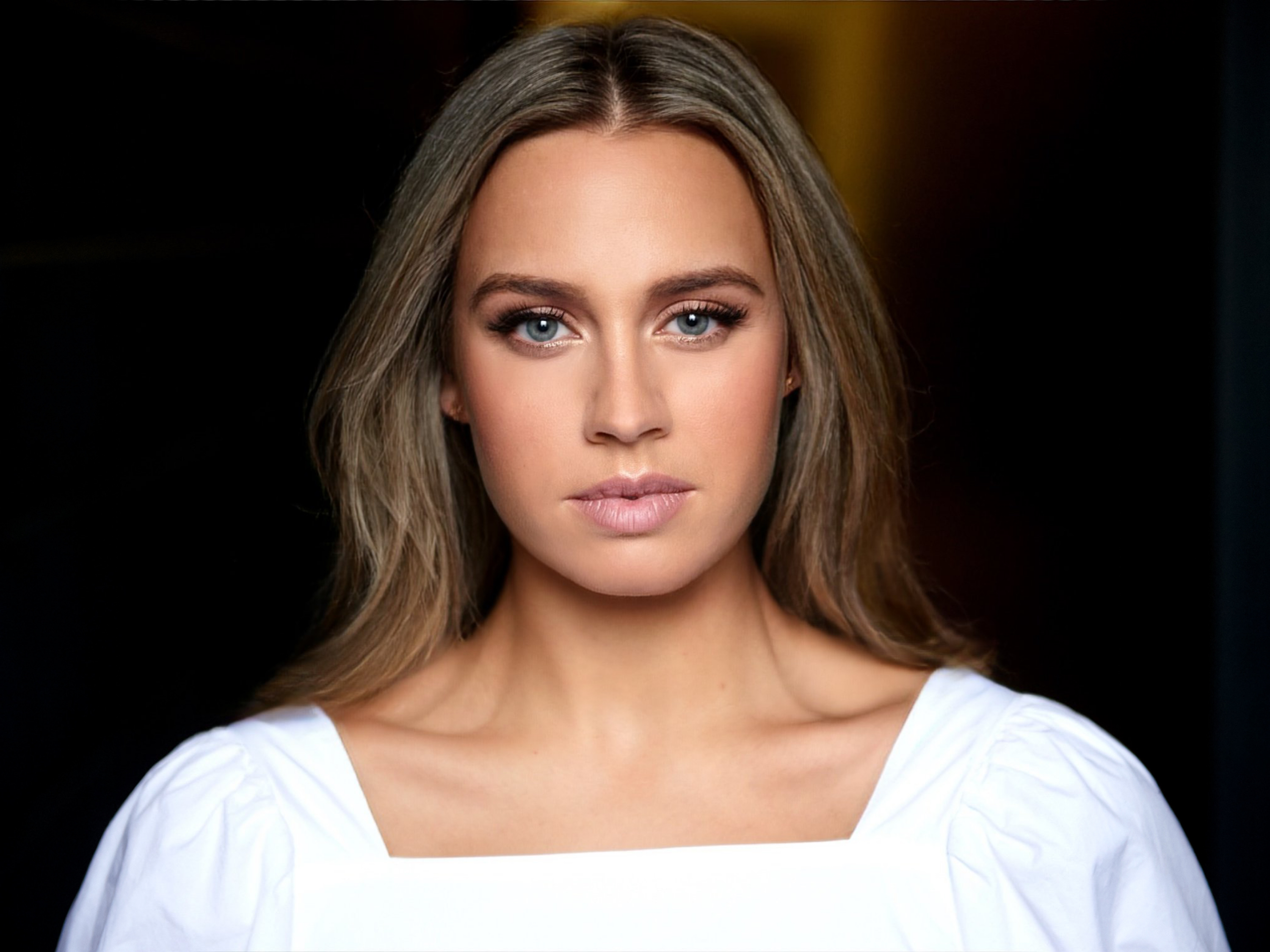 actor Gracie Callahan large photo