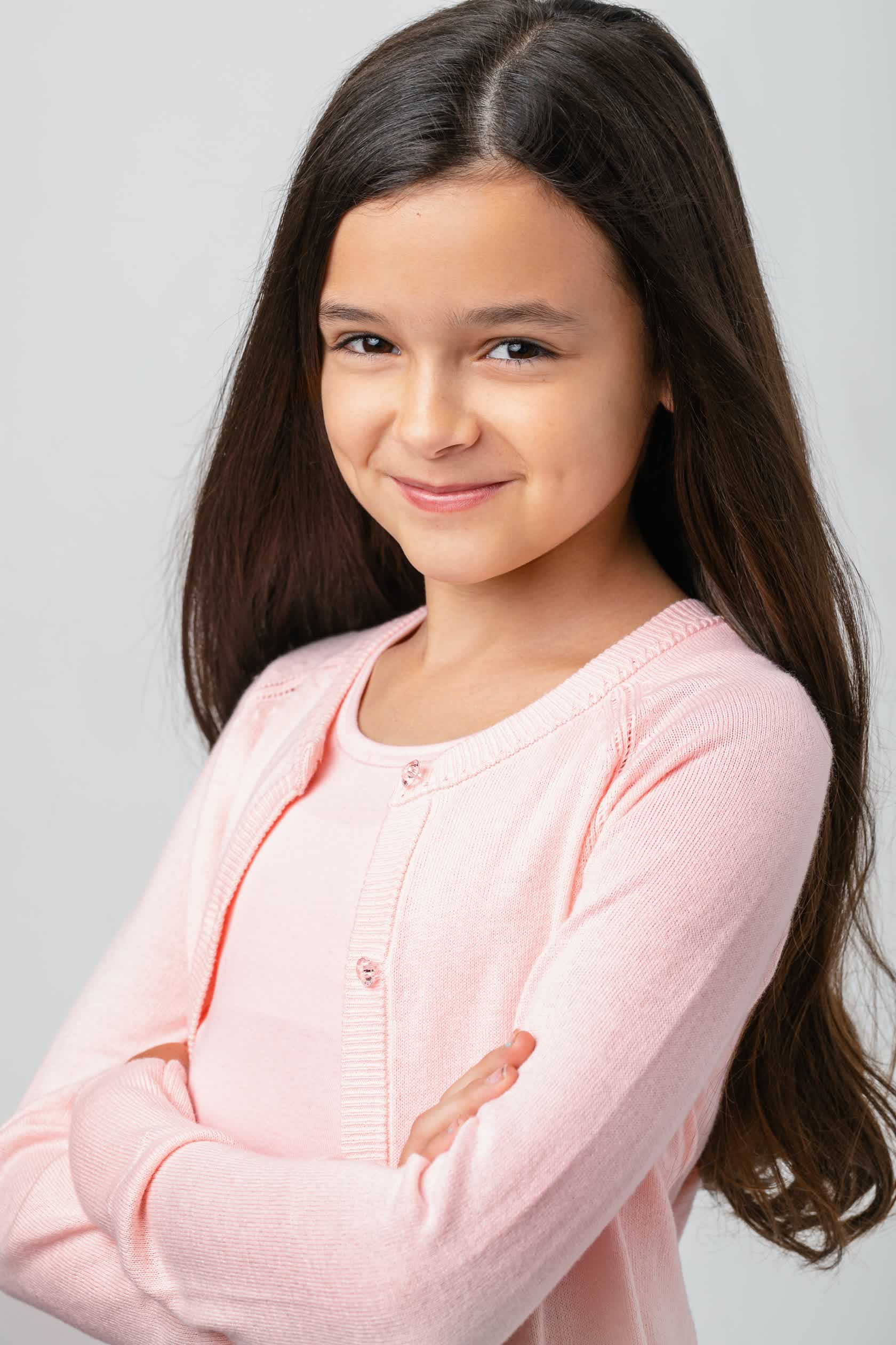 actor Anna Grace Loman large photo