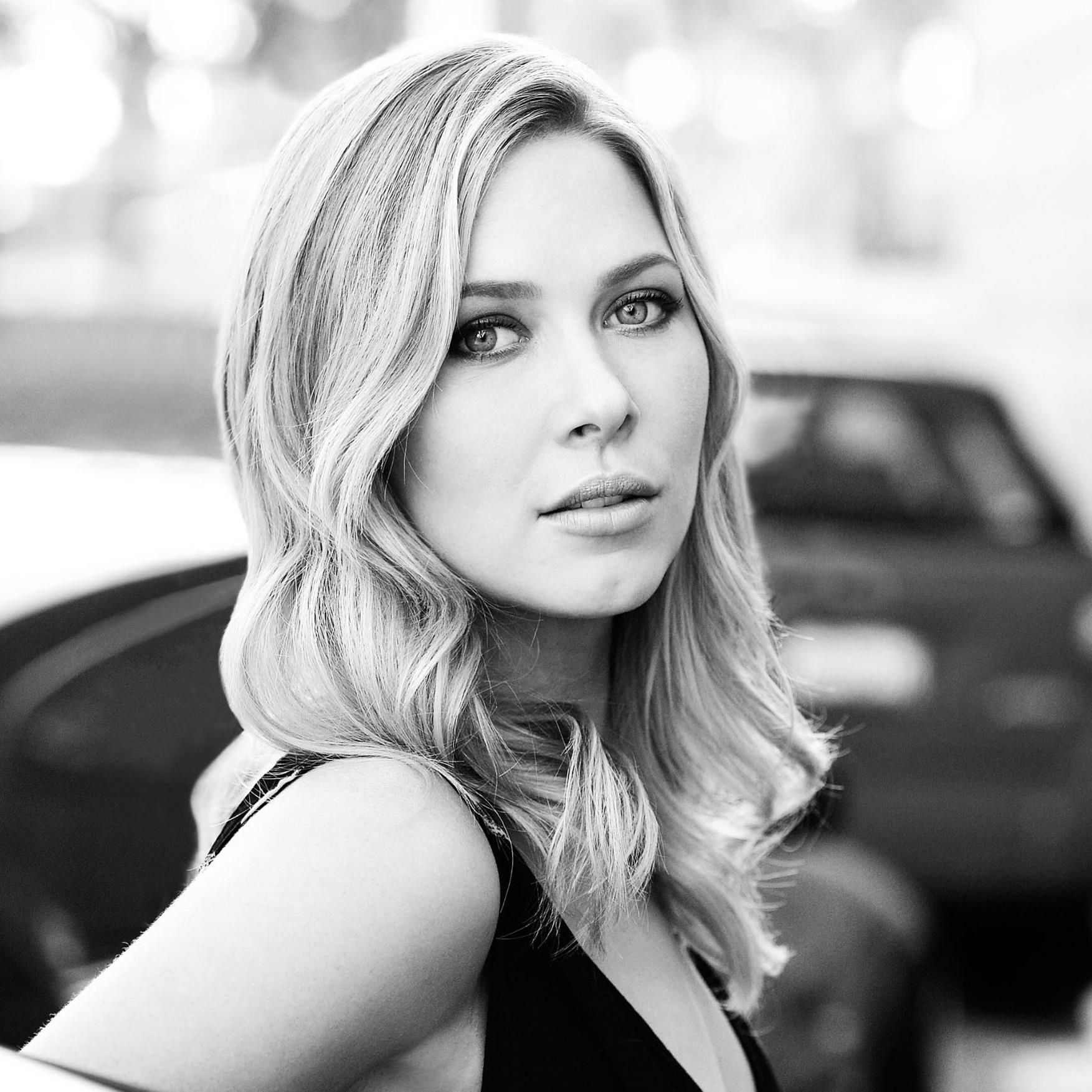 actor Cherilyn Wilson large photo