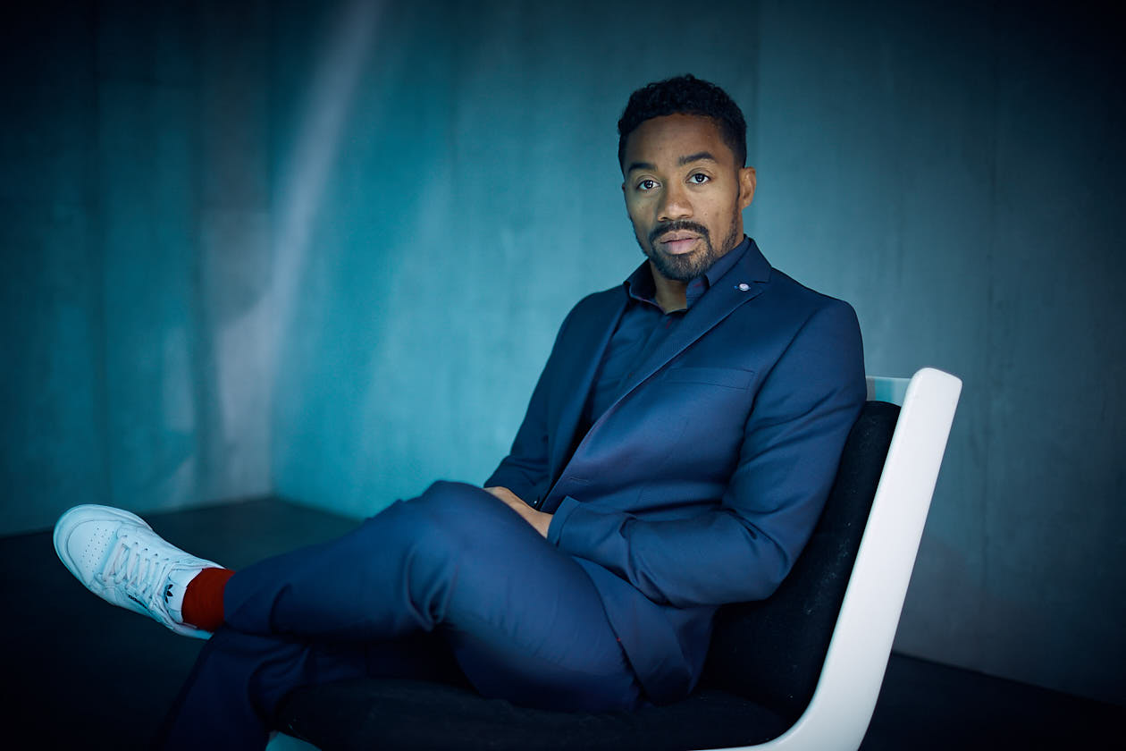 actor David Burnell IV large photo