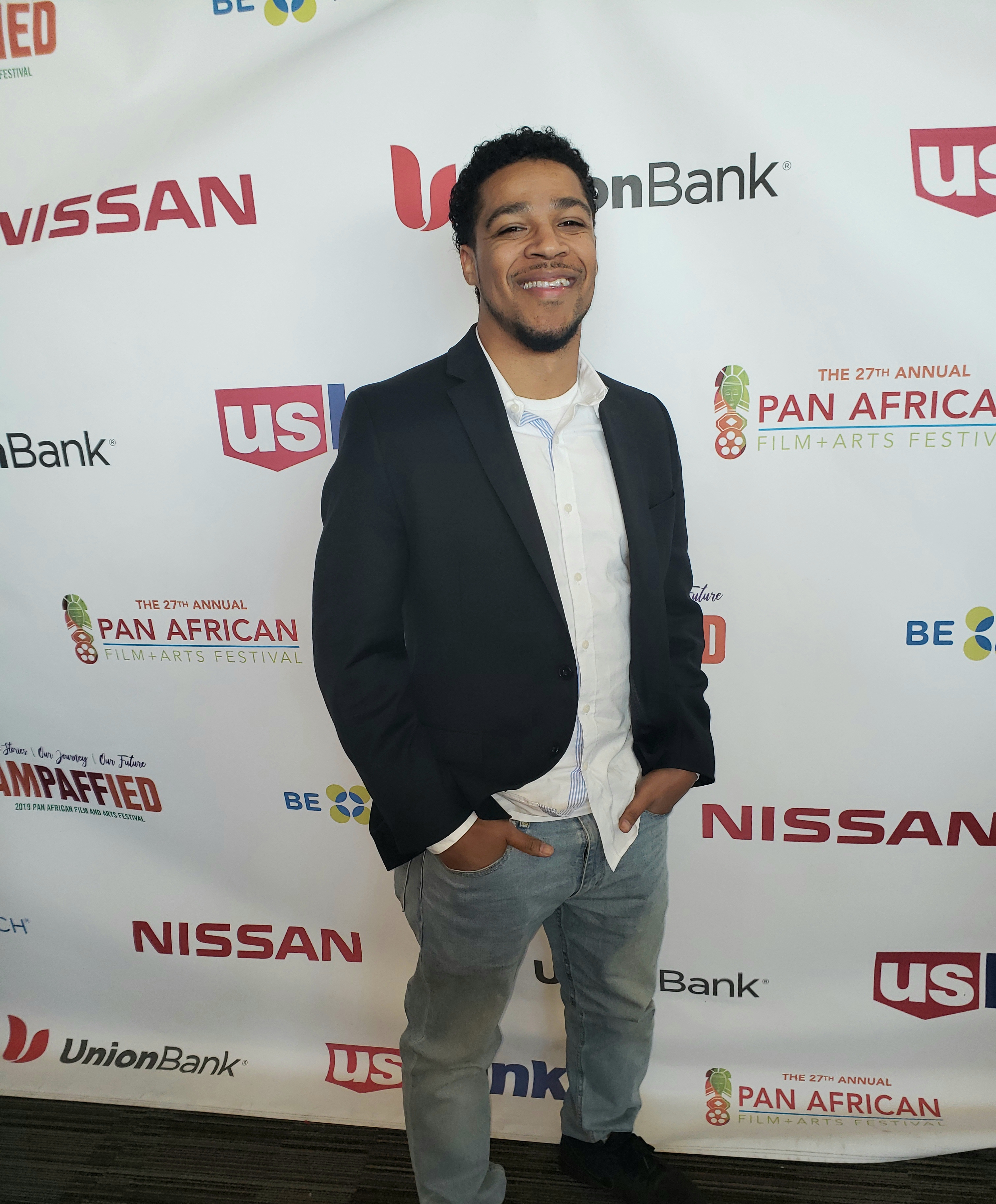 actor Leon Pierce Jr. large photo