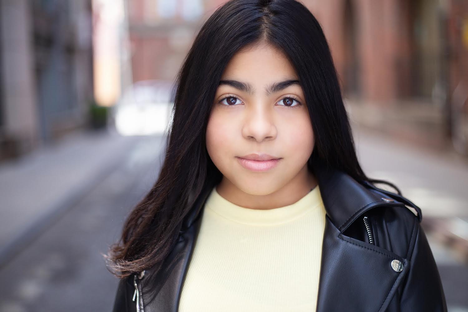 actor Ynairaly Simo large photo