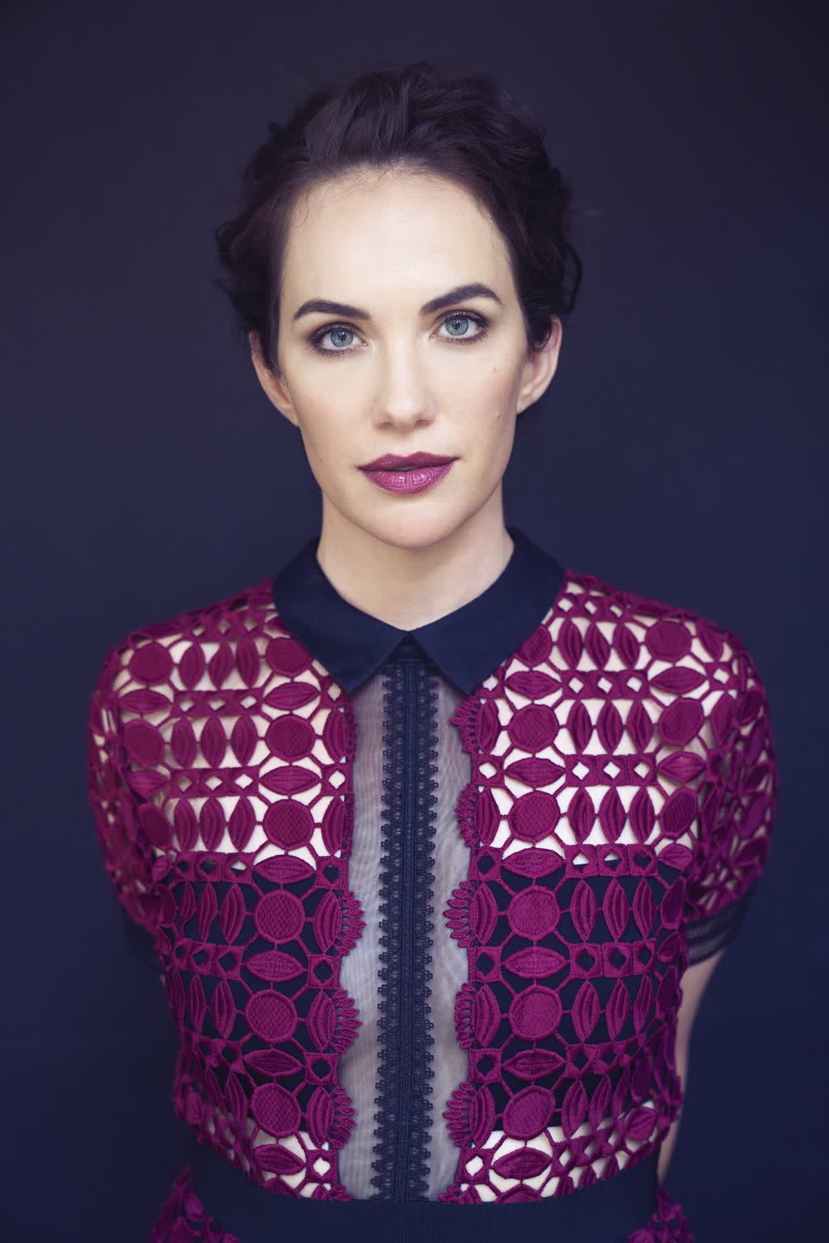 actor Kate Siegel large photo