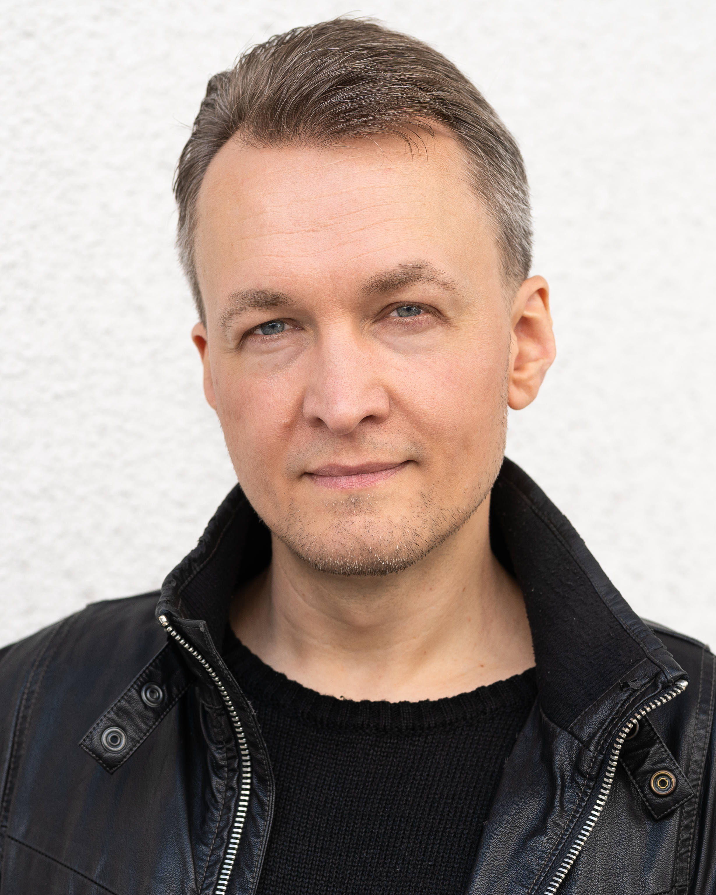 actor Kola Krauze large photo