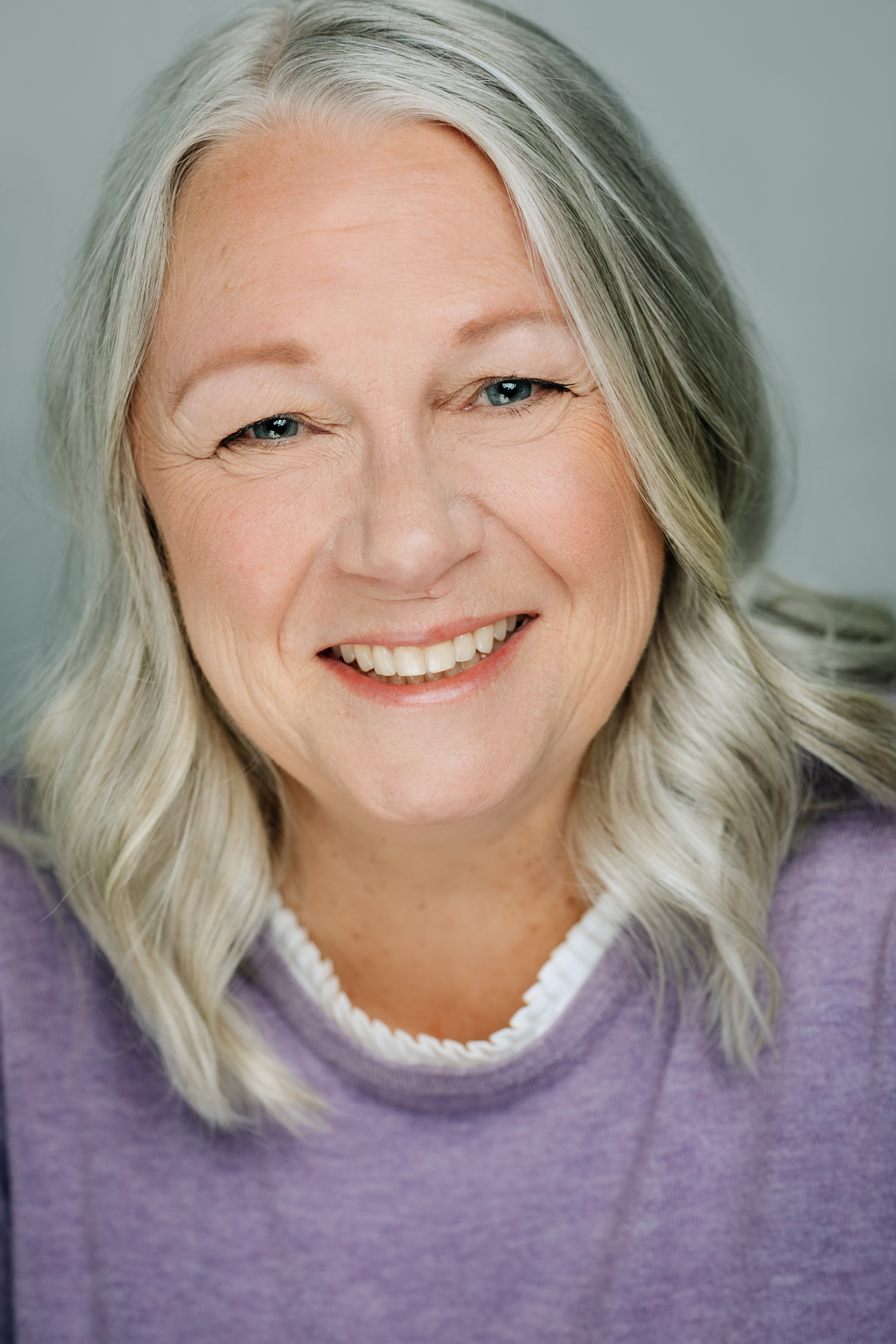 actor Nikki Bryce large photo