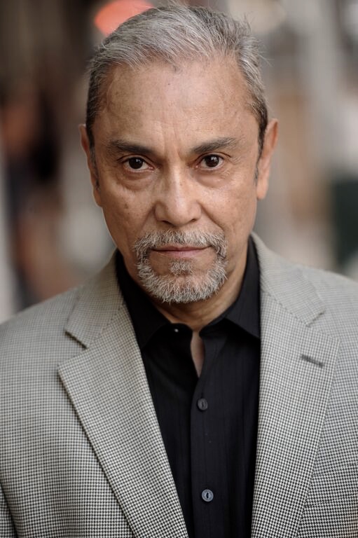 actor J. Santiago Suárez large photo