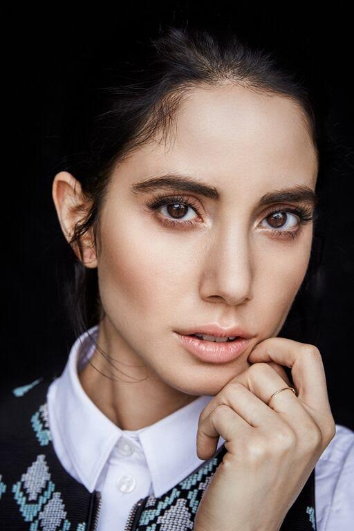 actor Jeannine Kaspar large photo