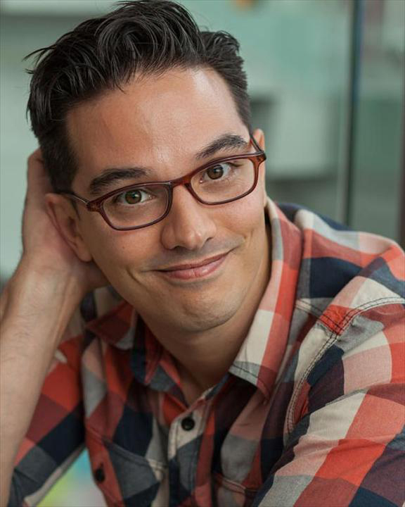 actor Raf Rogers large photo