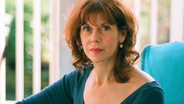 actor Siobhan Redmond large photo