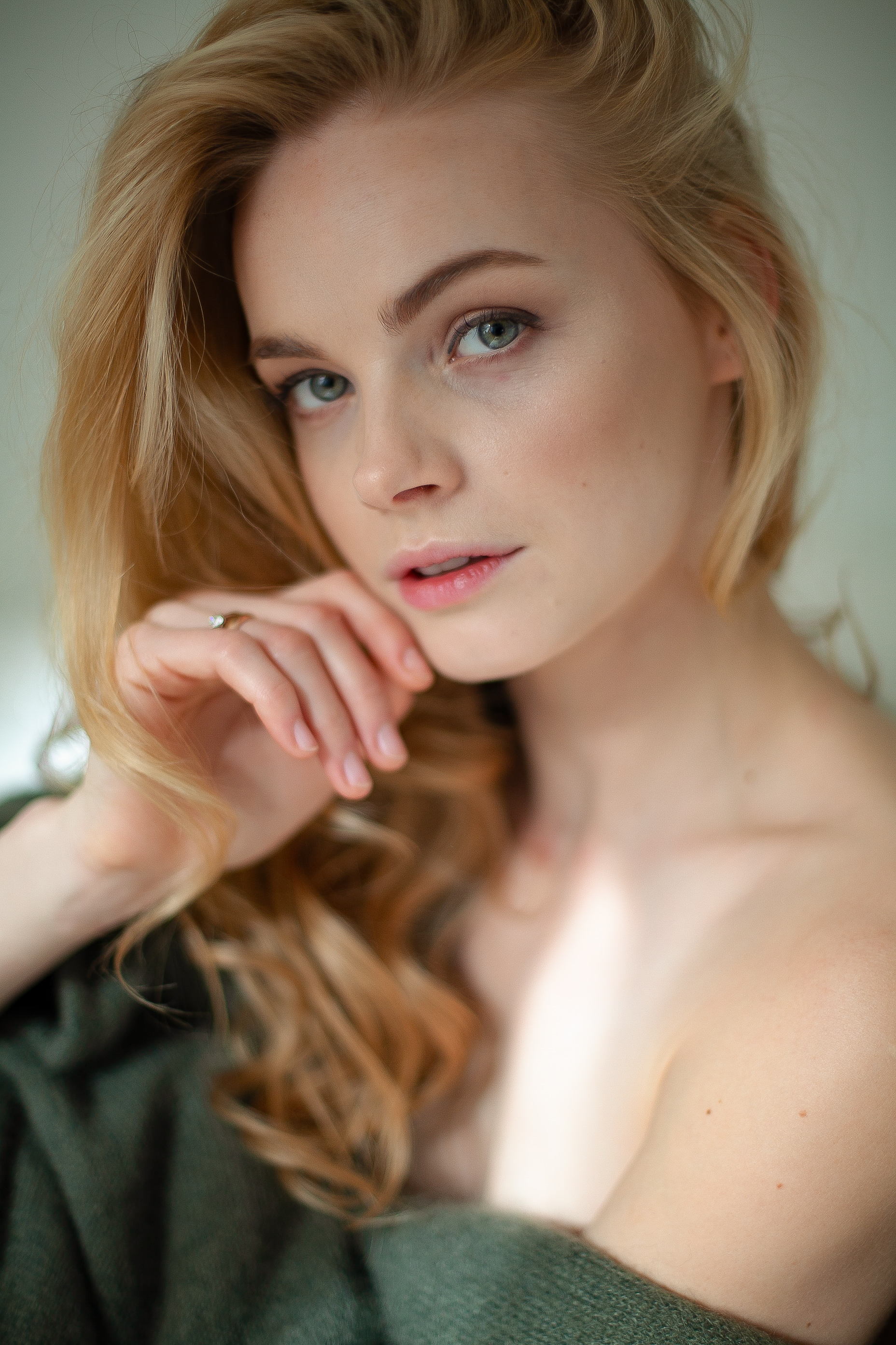 actor Ieva Florence large photo