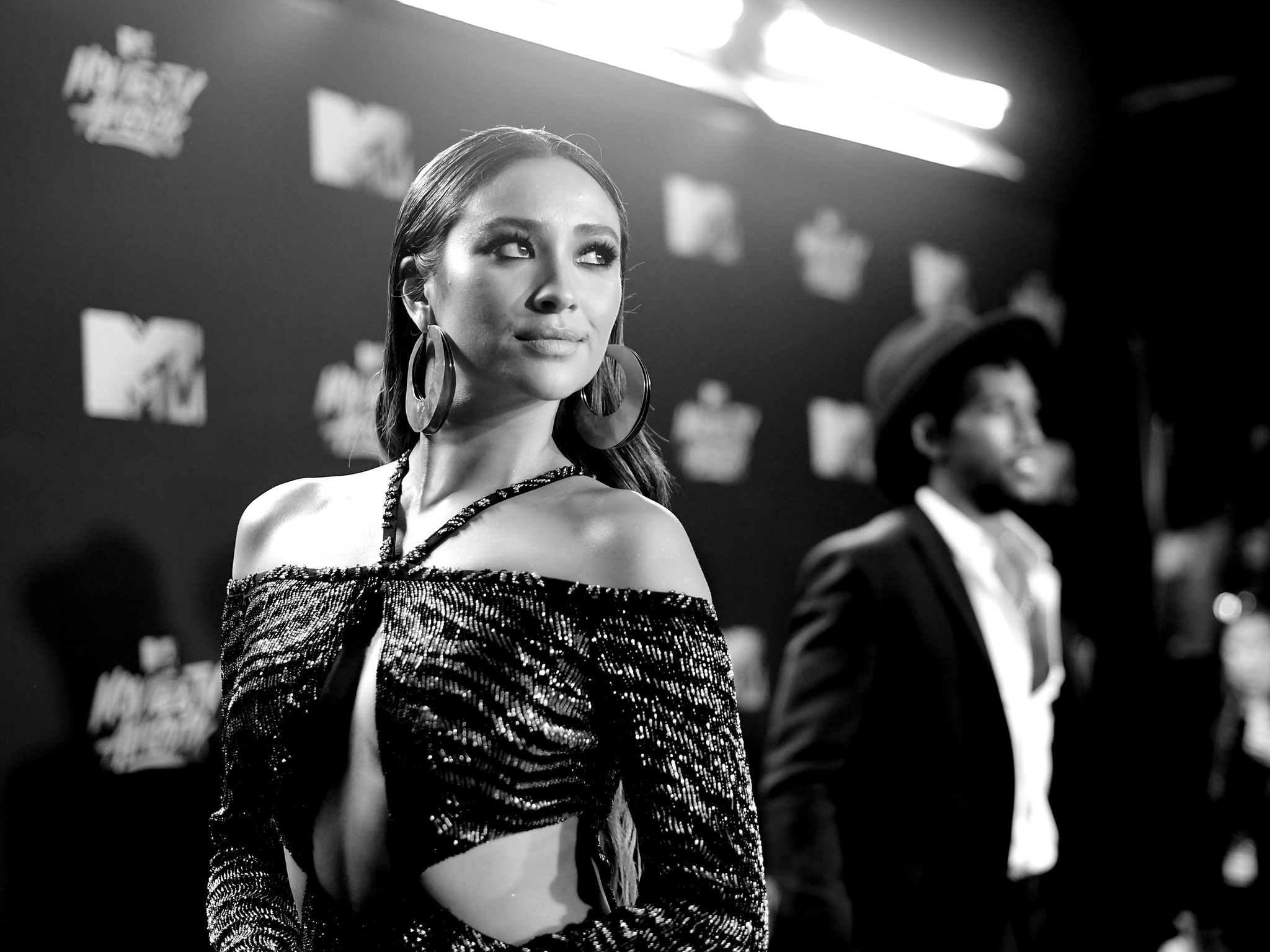 actor Shay Mitchell large photo