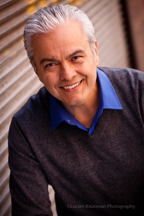 actor Robert Fuentes large photo