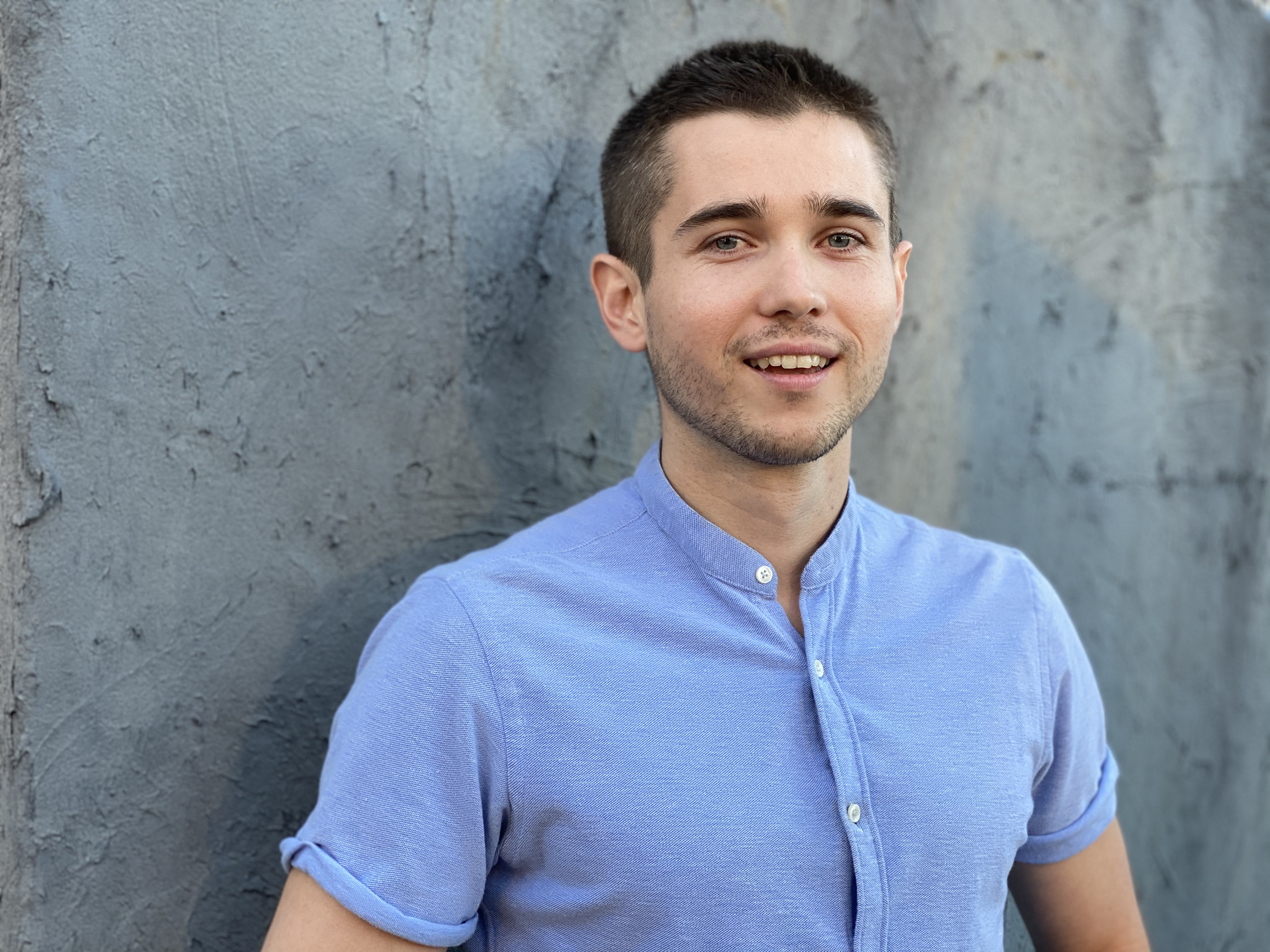 actor Luke Slattery large photo