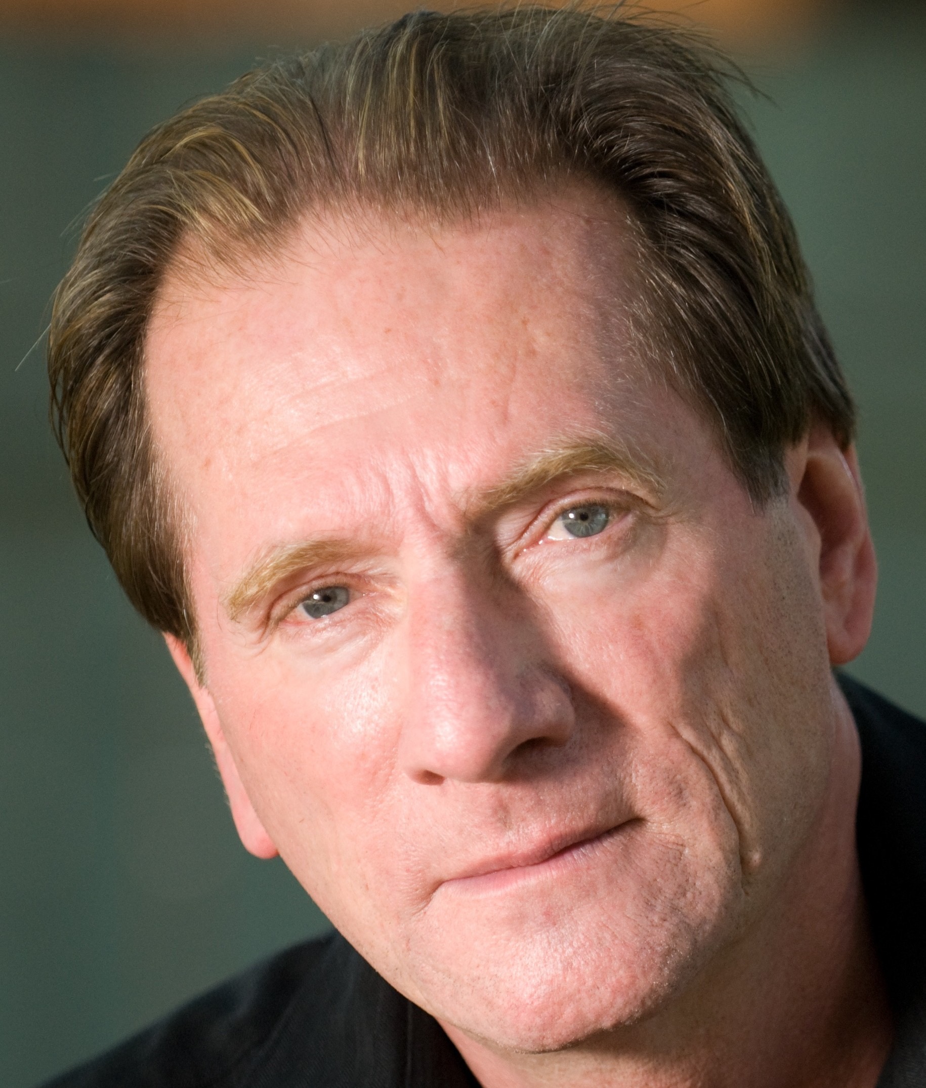 actor Ian Ruskin large photo