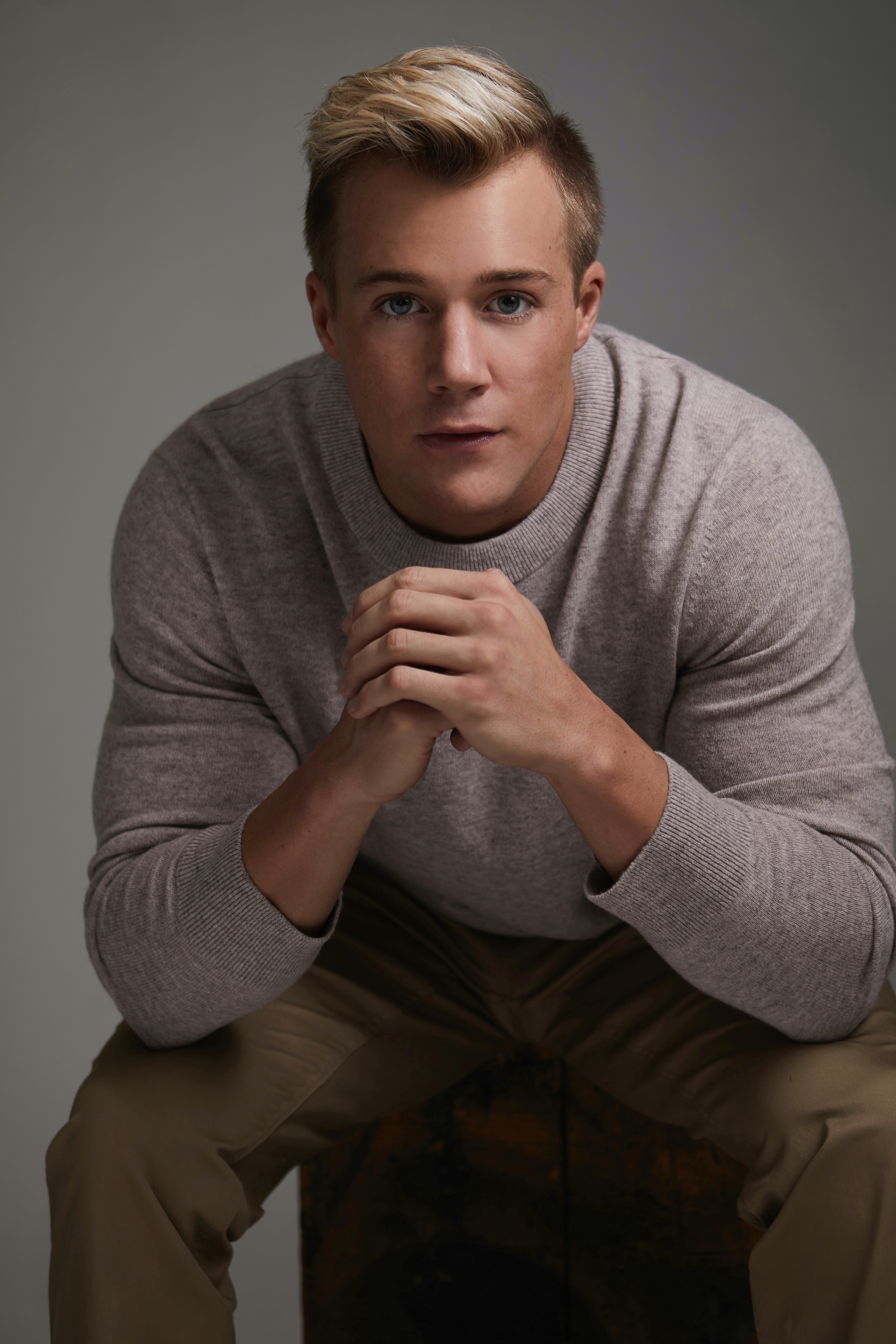 actor Hunter Clowdus large photo