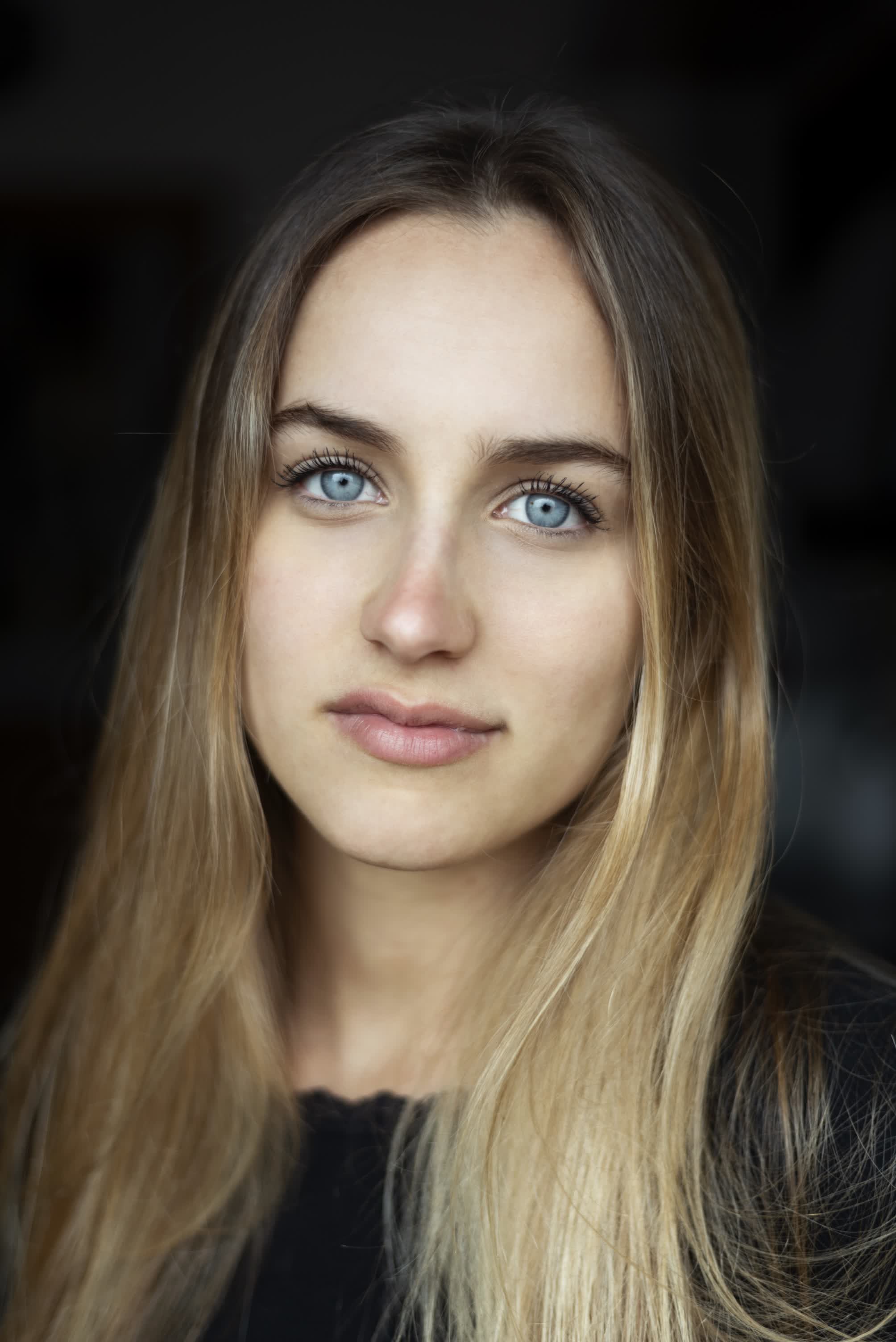 actor Claudia Stecher large photo