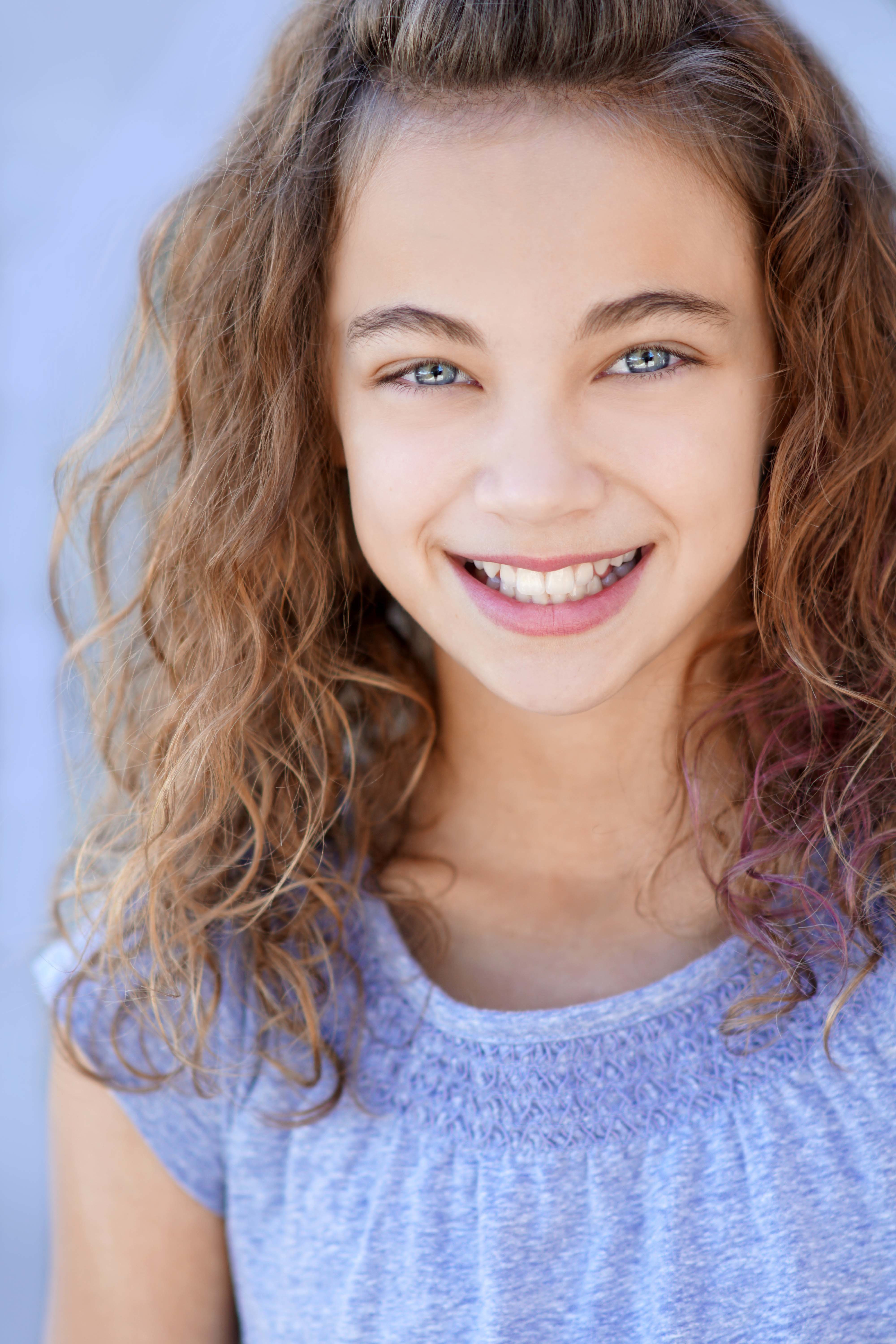 actor Candace Kozak large photo