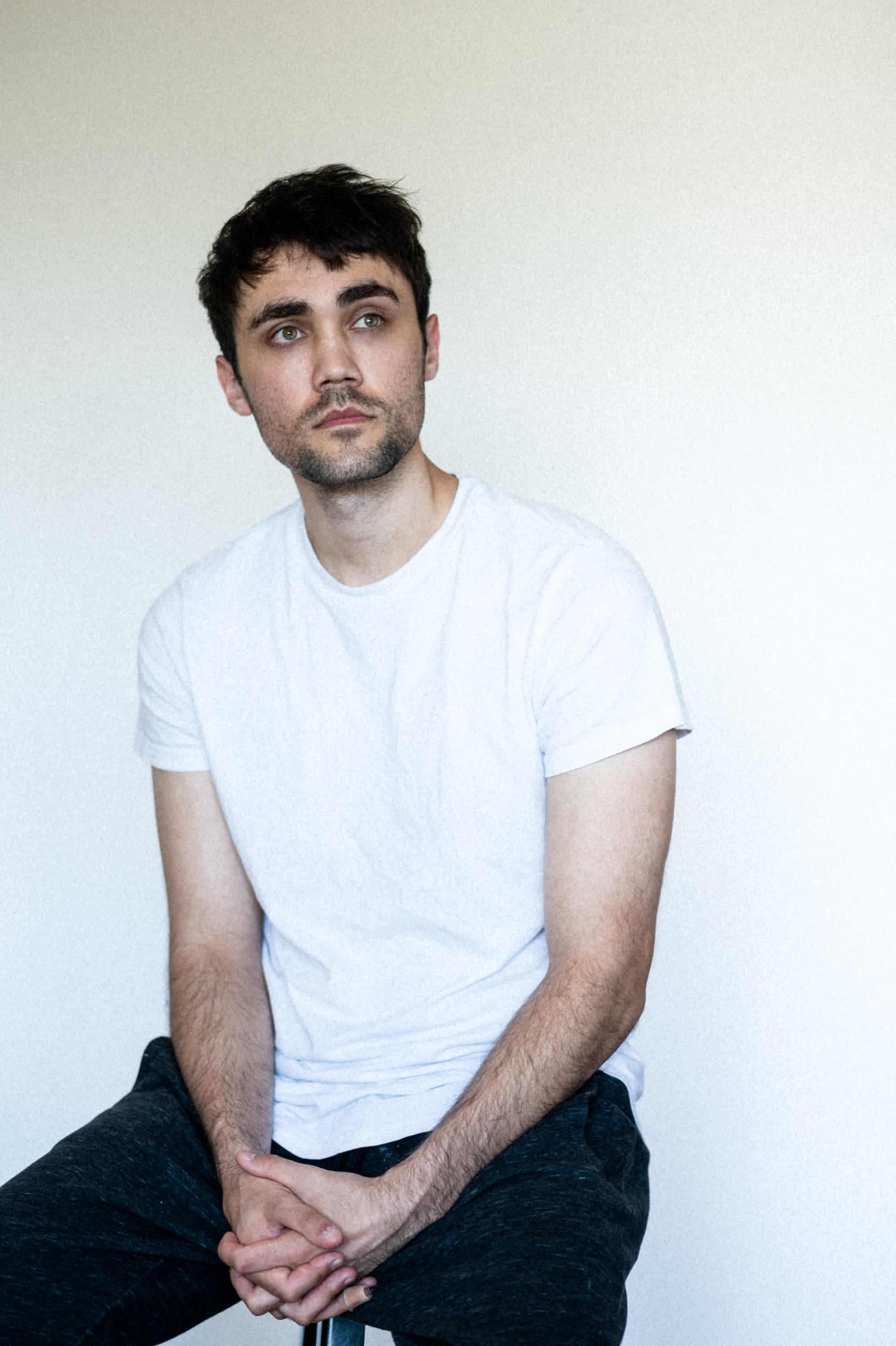 actor Max Montesi large photo