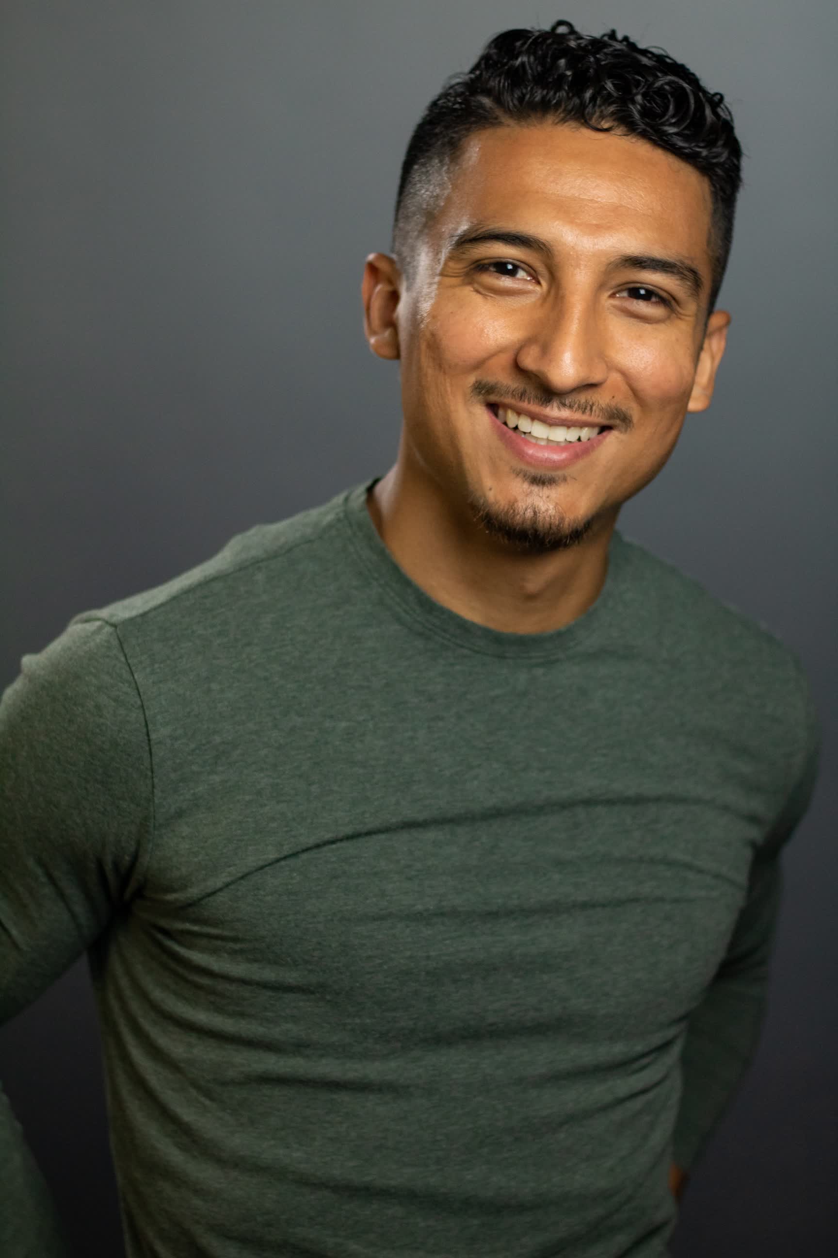 actor Ulysses Montoya large photo