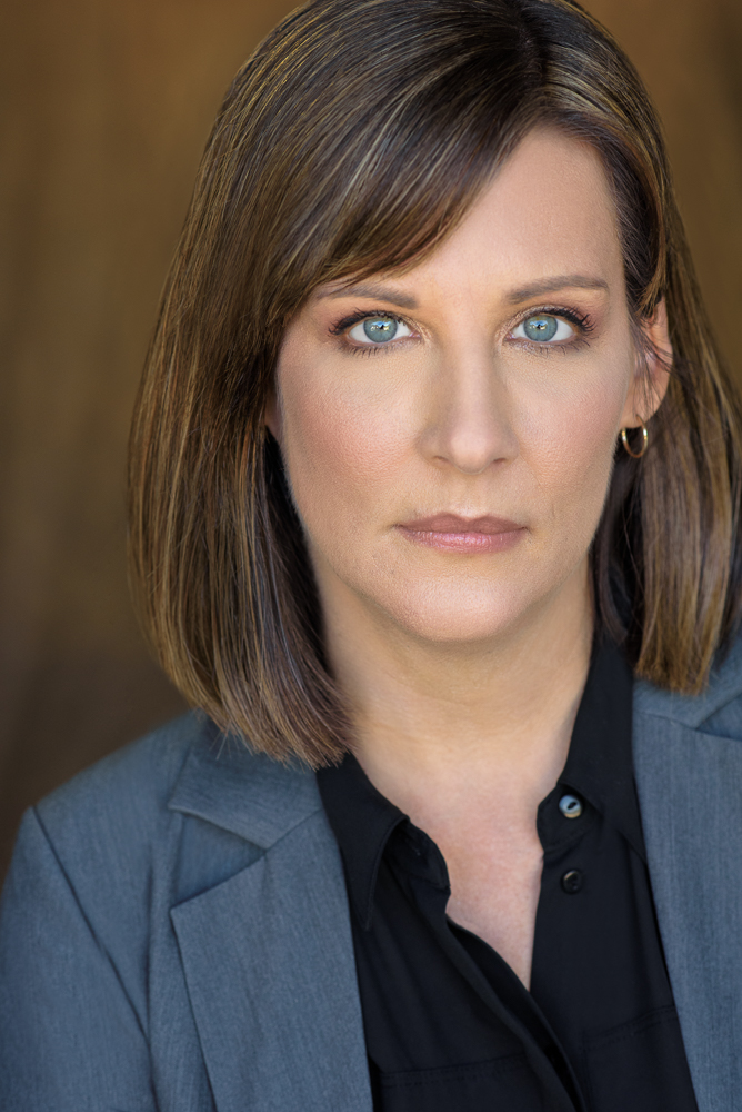 actor Lauren O'Quinn large photo