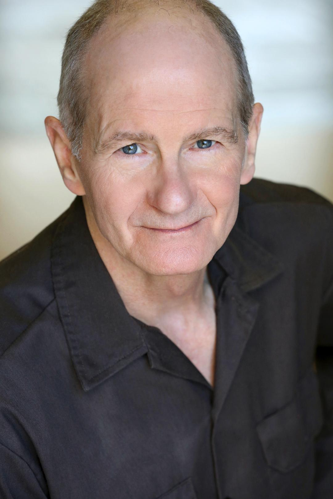 actor Robert Ambrose large photo