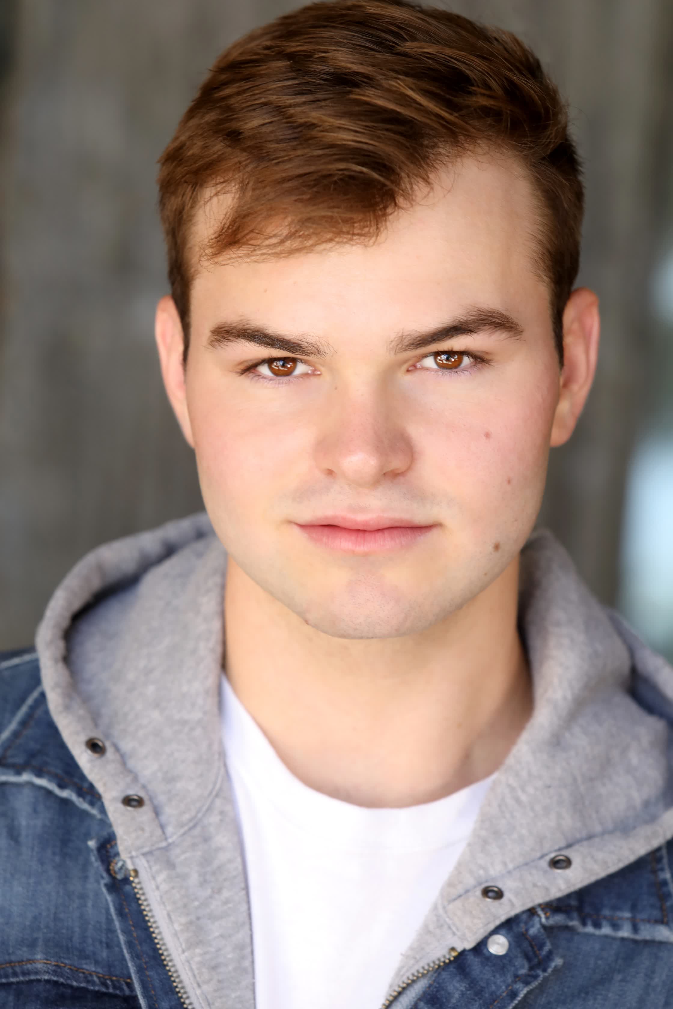 actor Jordan Tortorello large photo