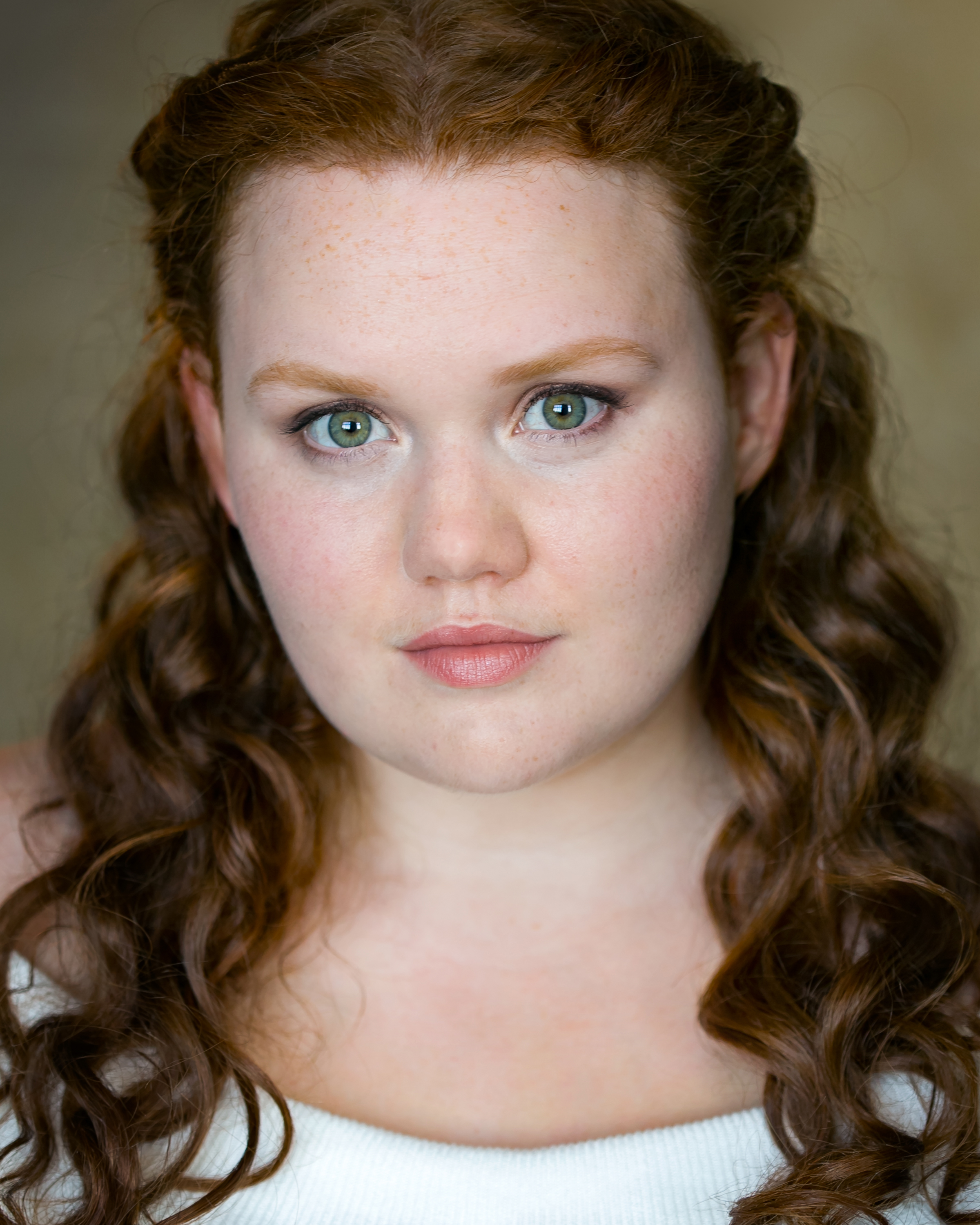 actor Bronwyn James large photo