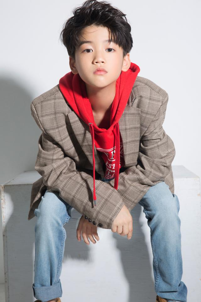 actor Zhanxiang Lu large photo