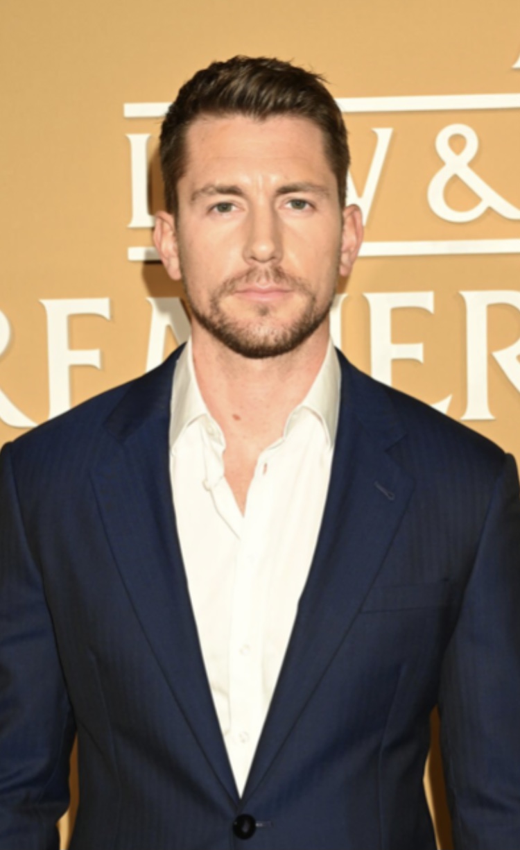 actor Brent Antonello large photo