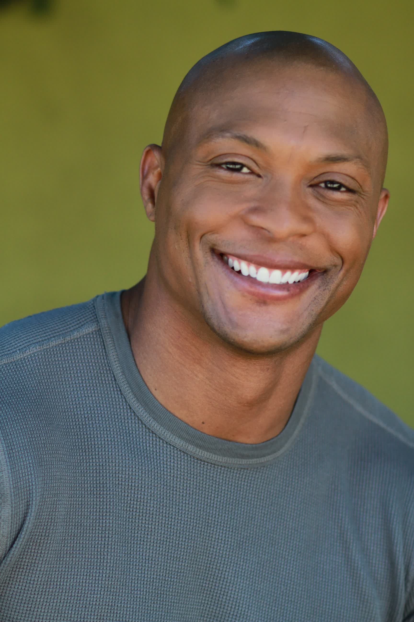 actor Eddie George large photo