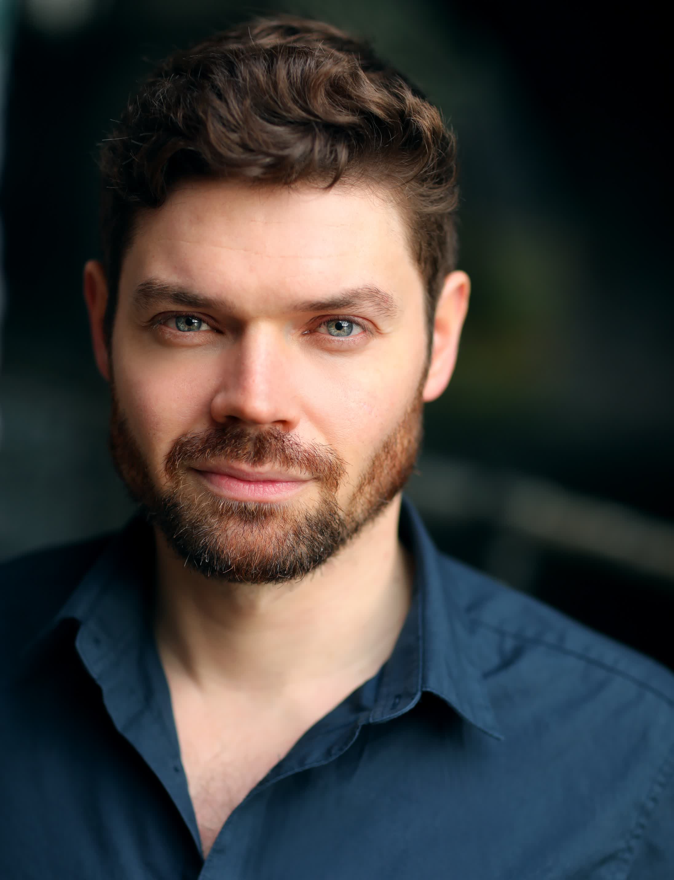 actor Gabriel Bisset-Smith large photo