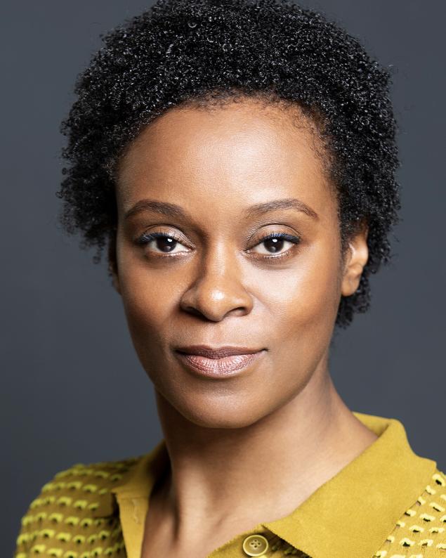 actor Valerie Paul large photo