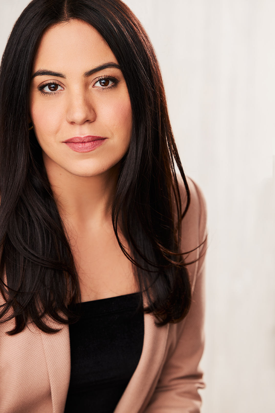 actor Sahar Dika large photo