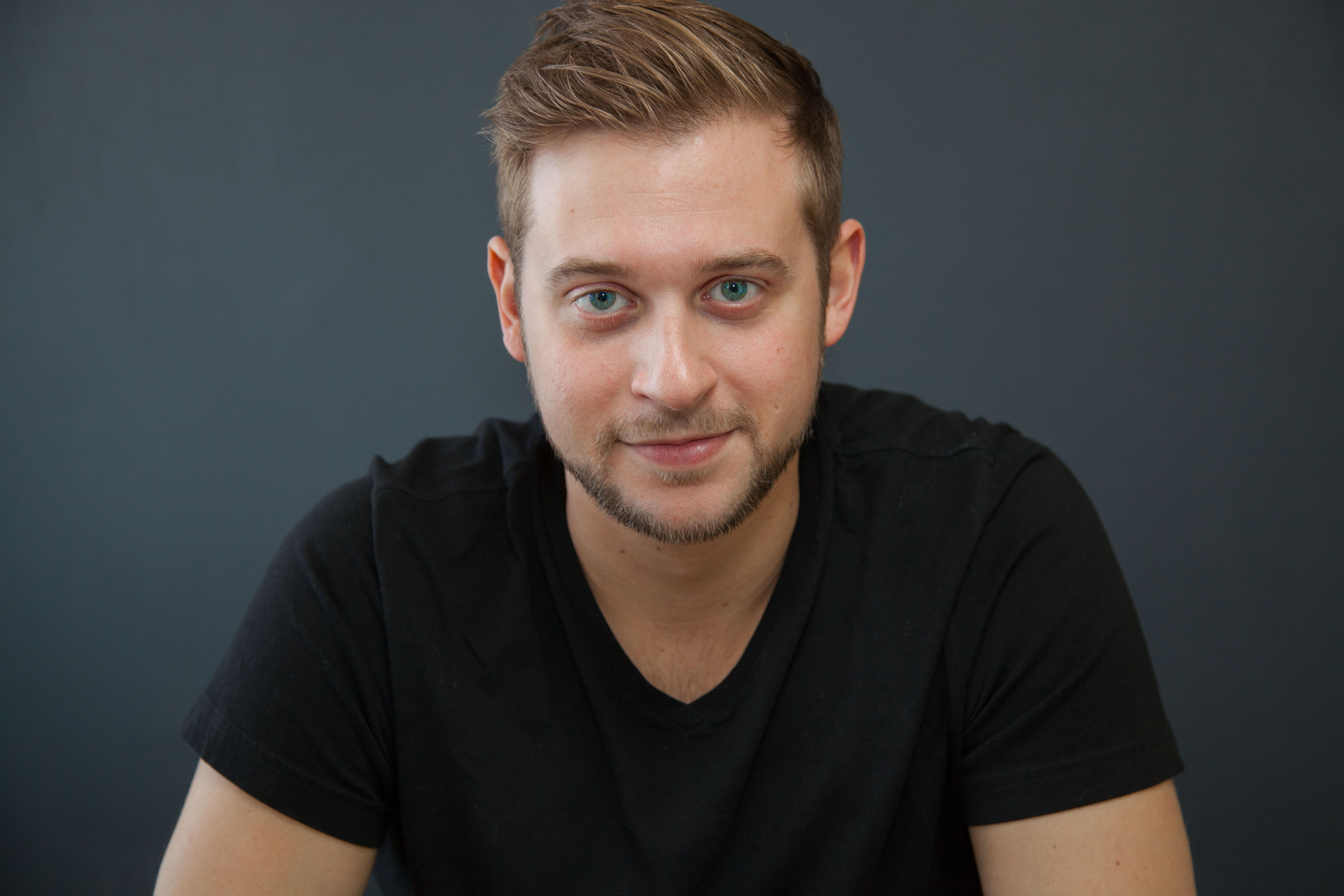 actor Jacob Insley large photo