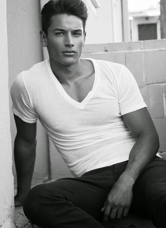 actor Andrew Gray large photo