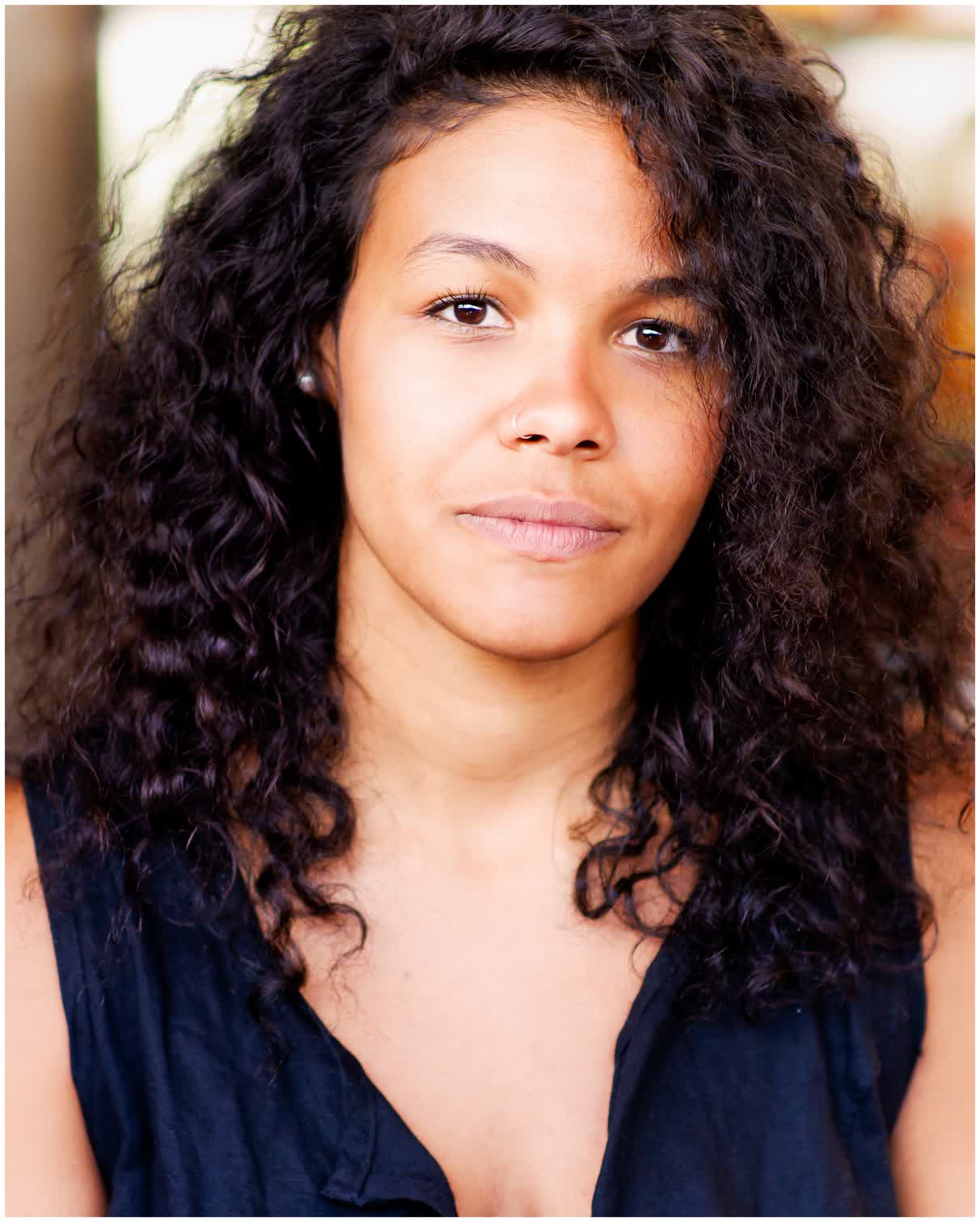 actor Zahra Newman large photo