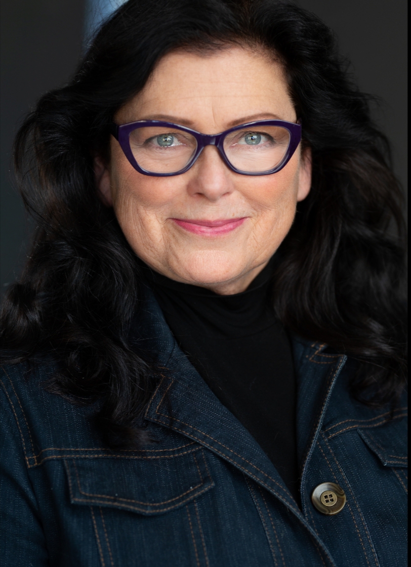 actor Sarah Hayward large photo