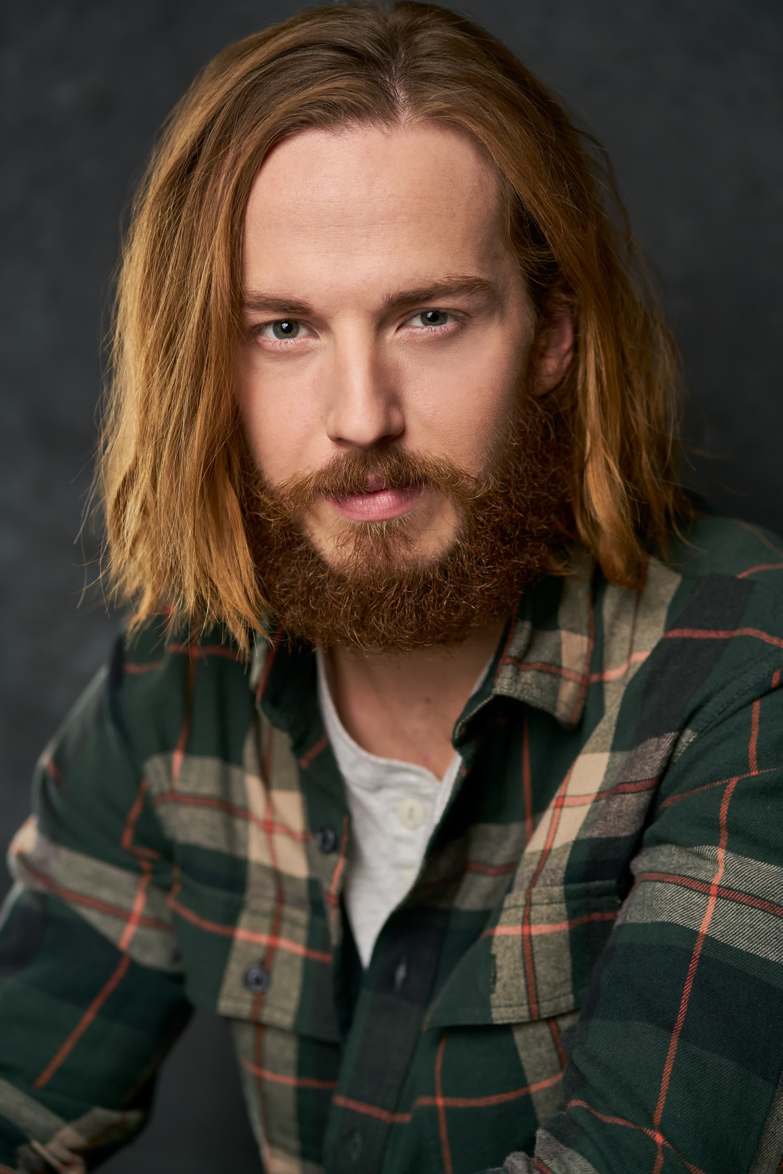 actor Alec James large photo