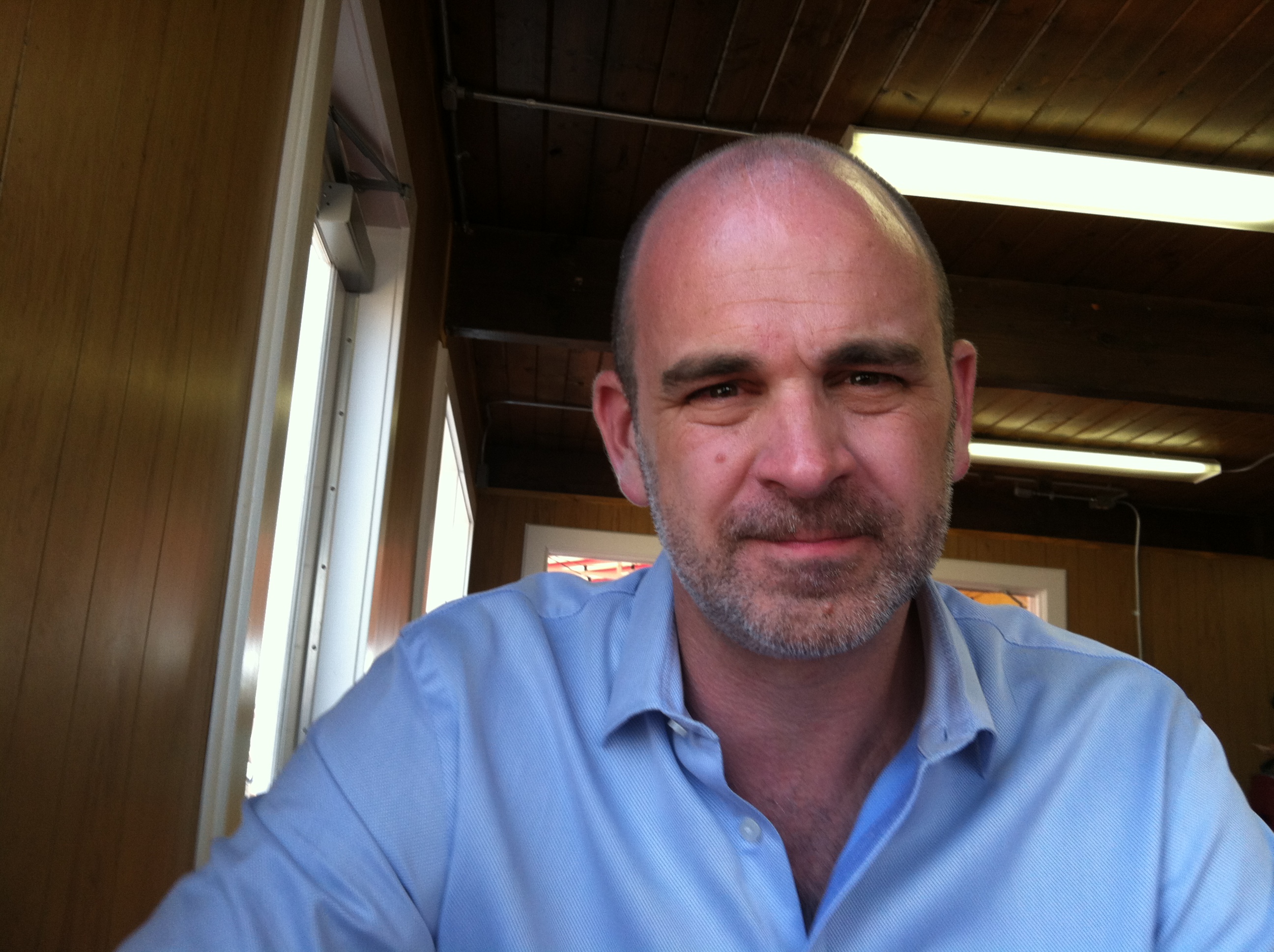 actor Glen Reynolds large photo