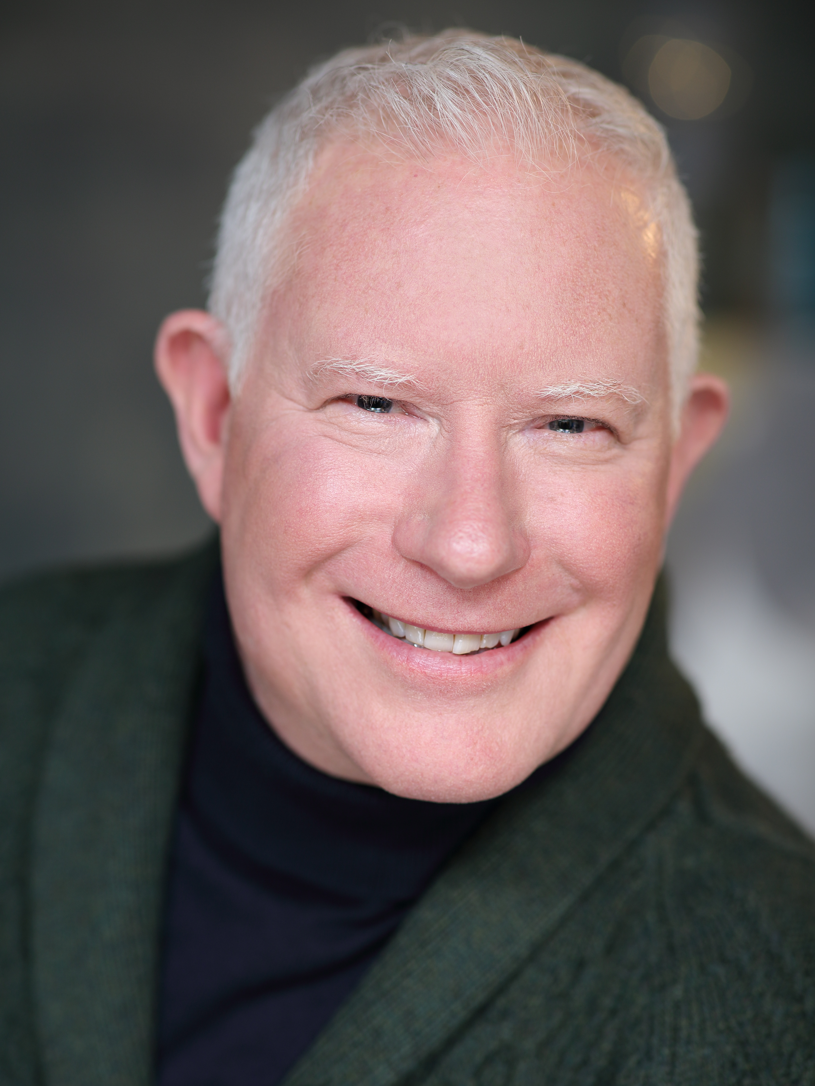 actor Scott McGrath large photo