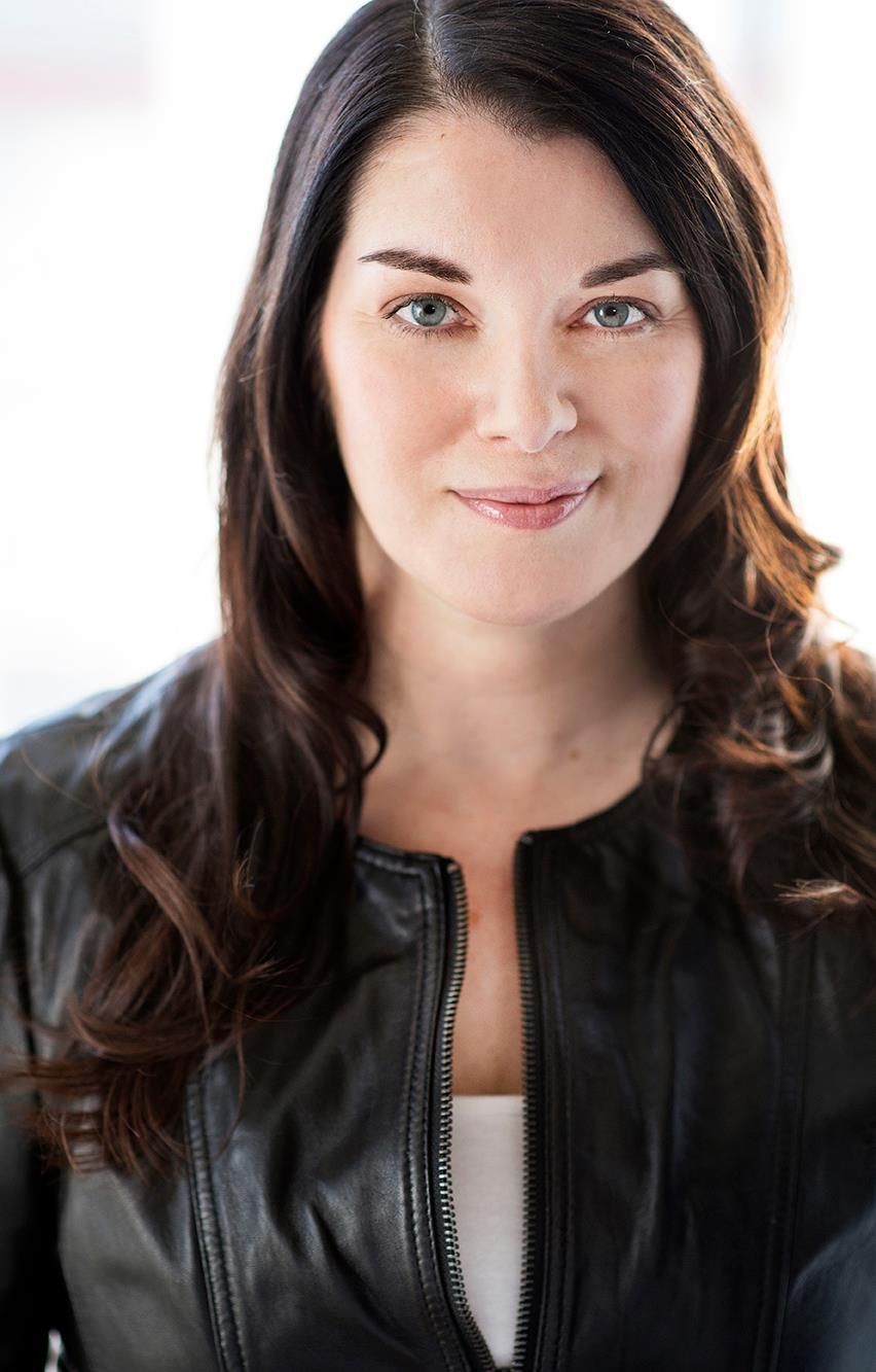 actor Bonnie Riley large photo