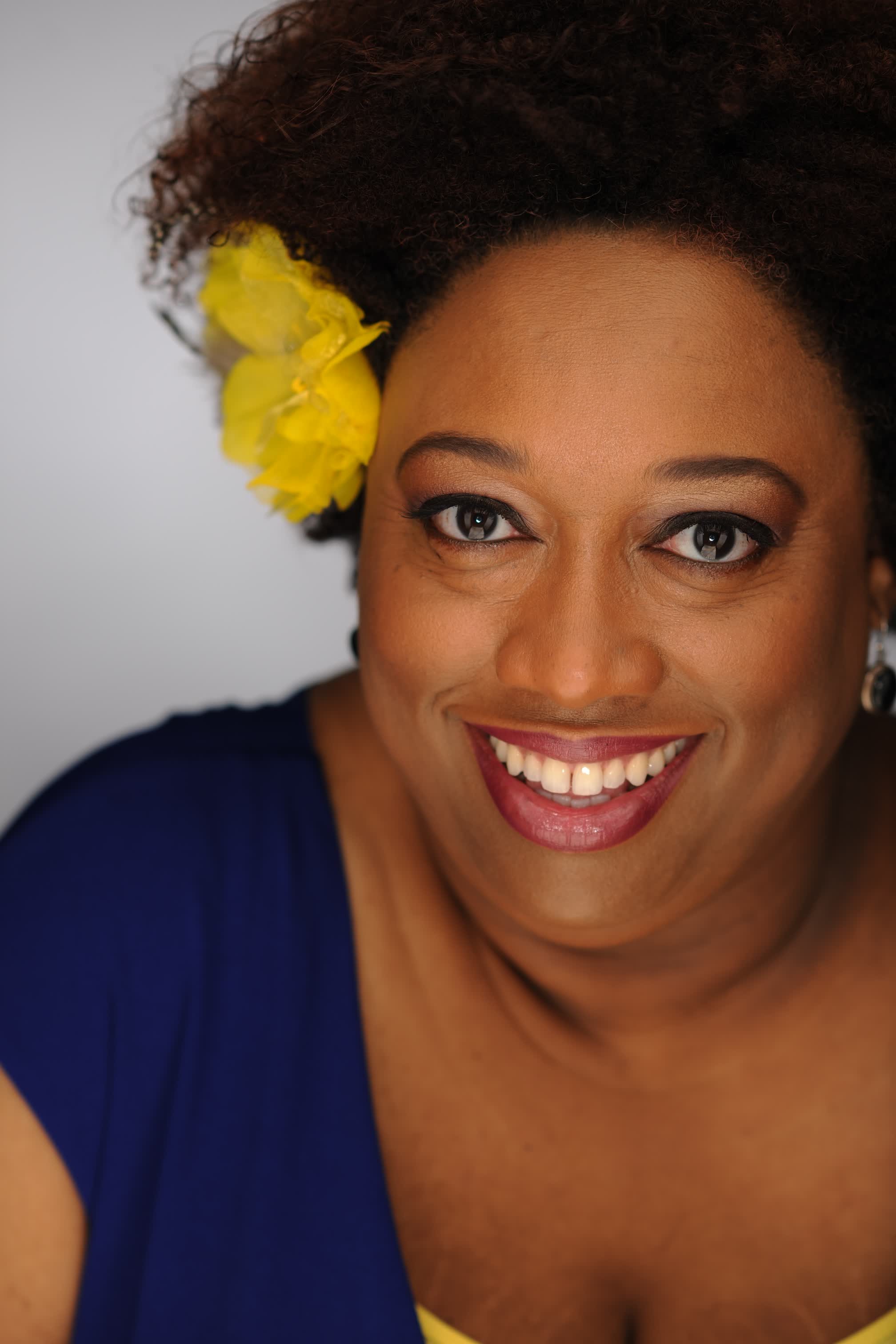 actor Sandra Benton large photo