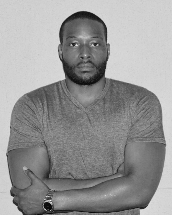 actor Iheanacho 'Ike' Orabuchi large photo