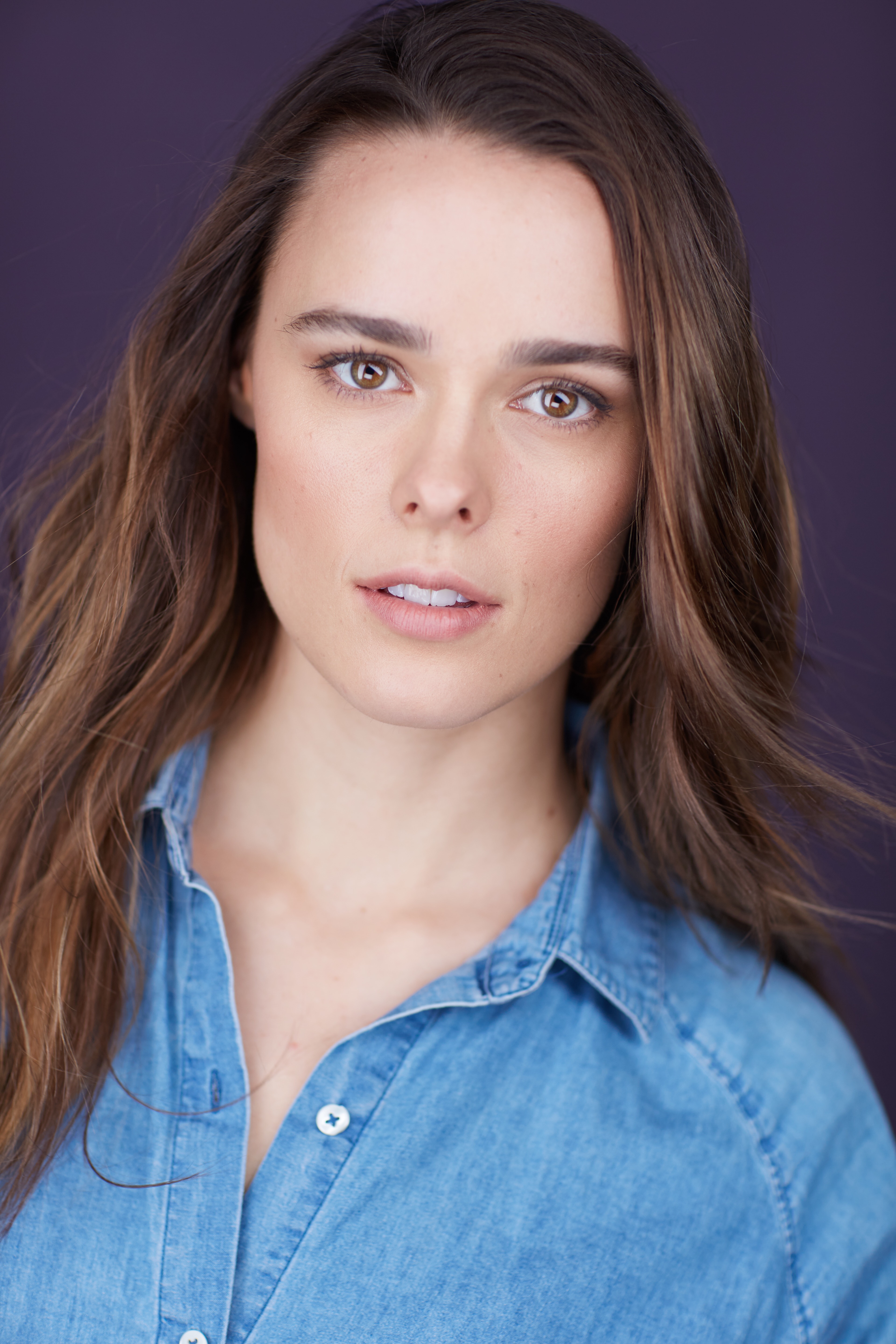 actor Emma Thorne large photo