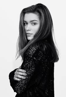 actor Sophie Cookson large photo