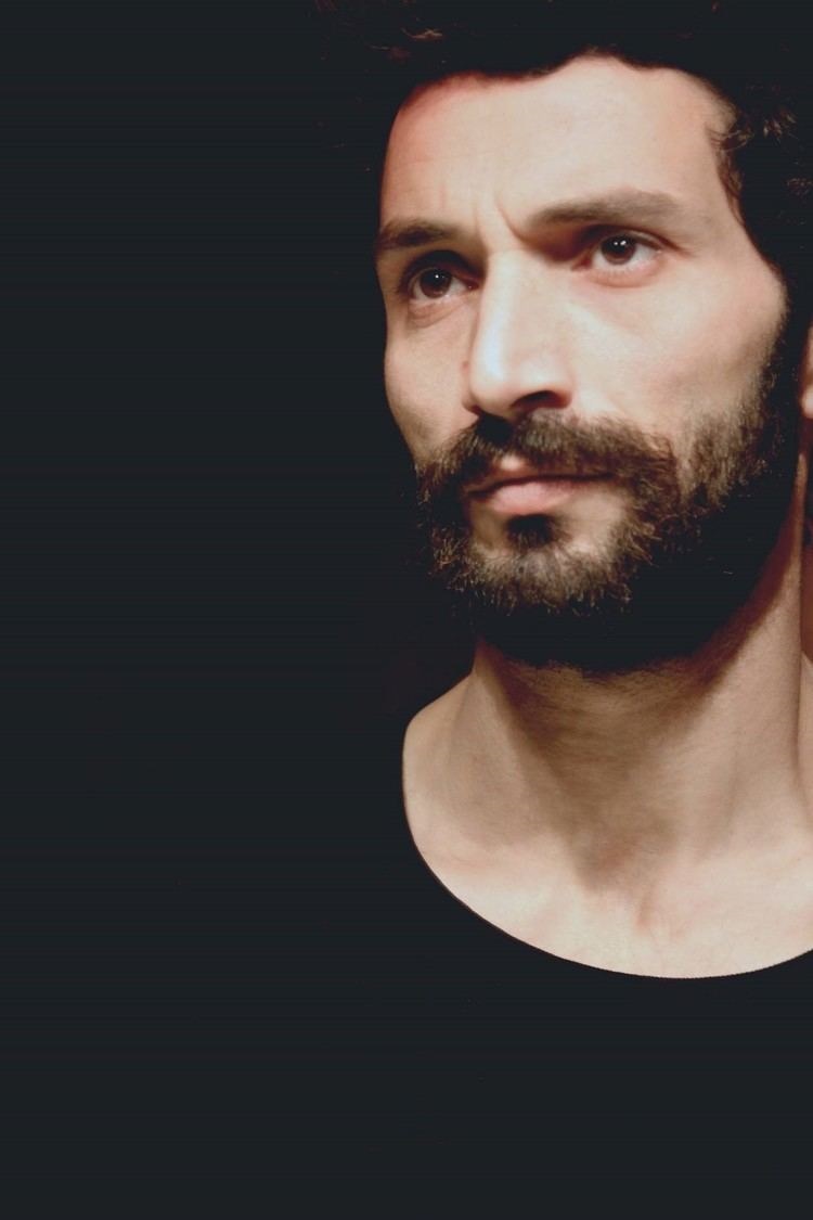 actor Ziad Bakri large photo