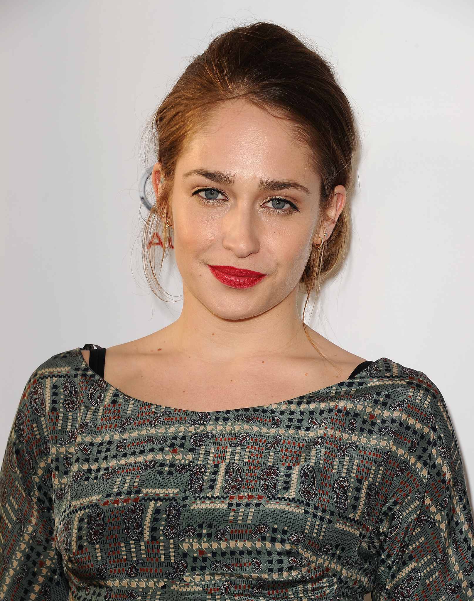 actor Jemima Kirke large photo